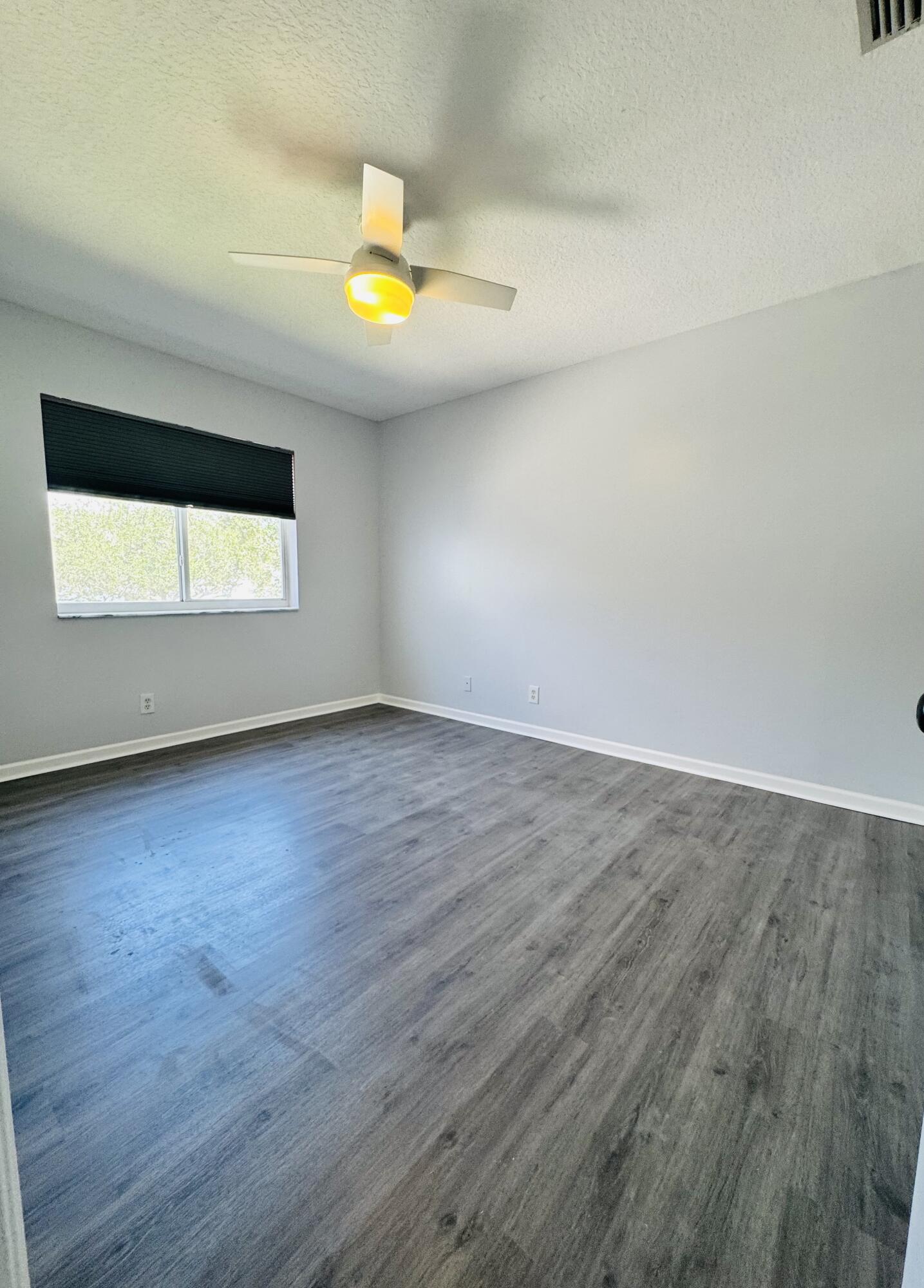 77 Fairway Lane