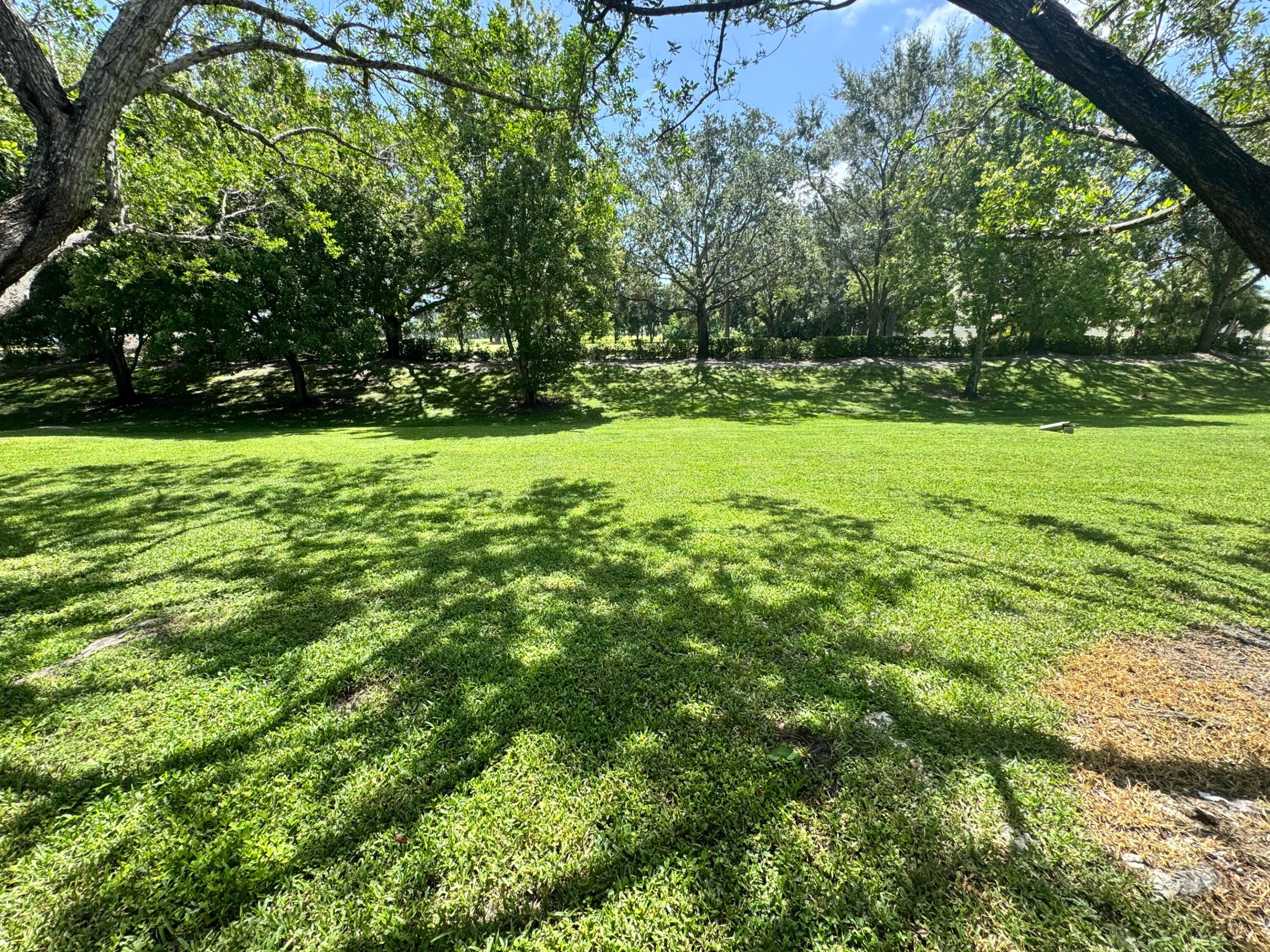 77 Fairway Lane