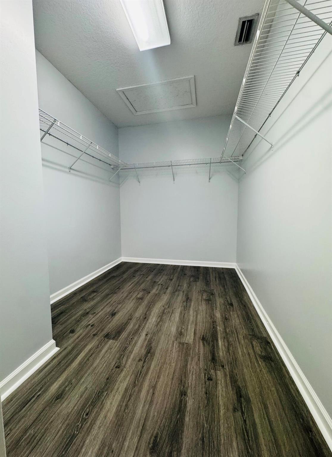 77 Fairway Lane