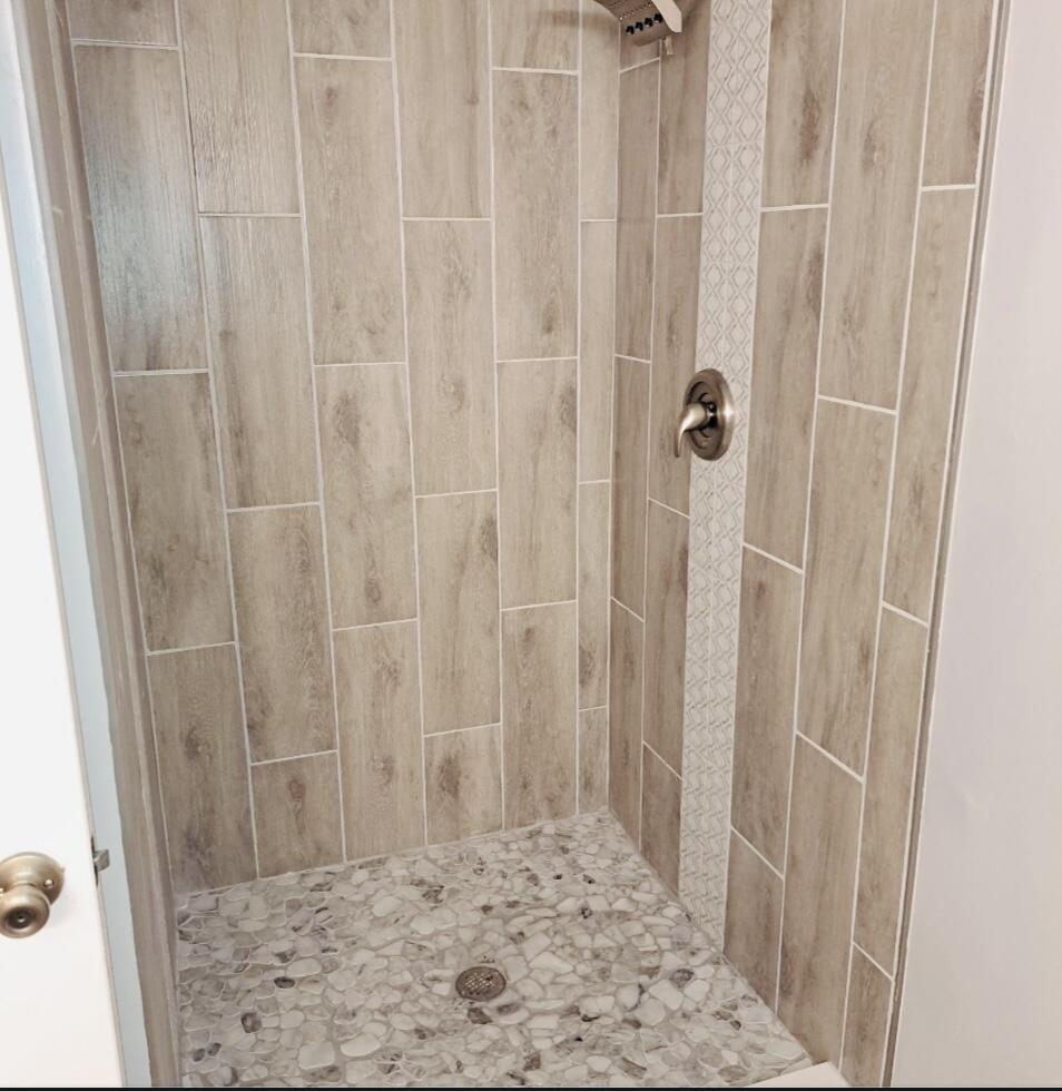 1400 Crestwood Court S 1410