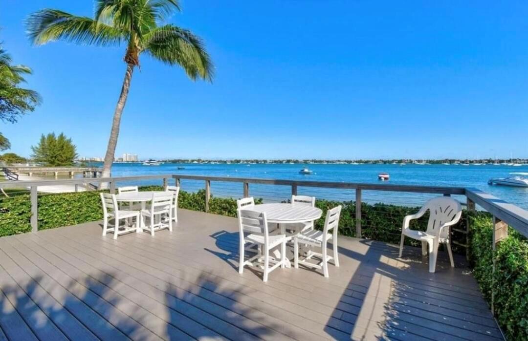 5600 N Flagler Drive 210