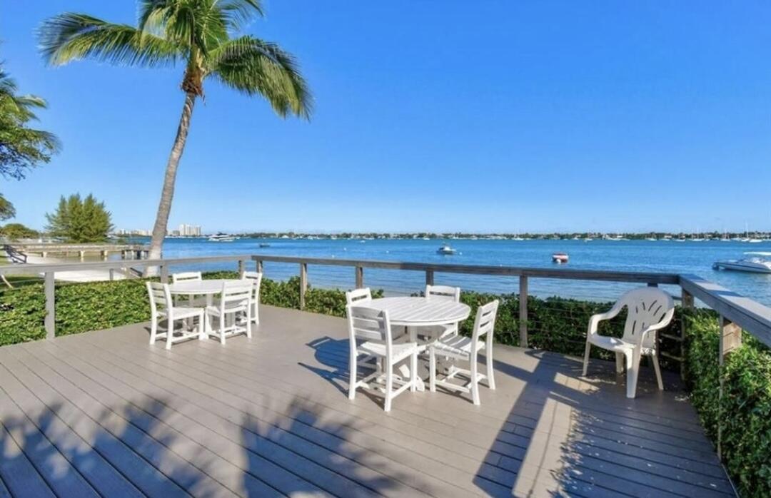 5600 N Flagler Drive 210