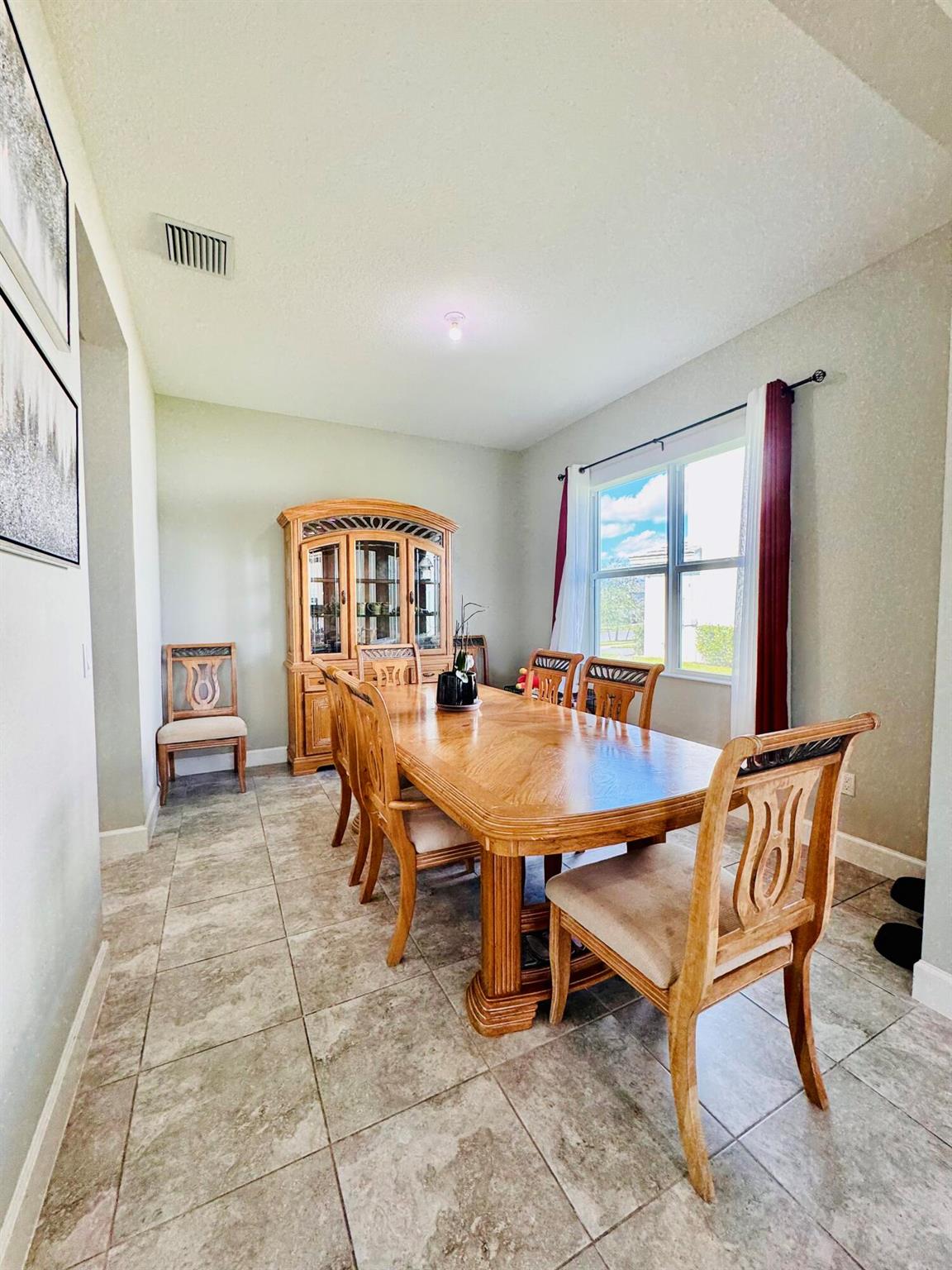 5446 Macoon Way