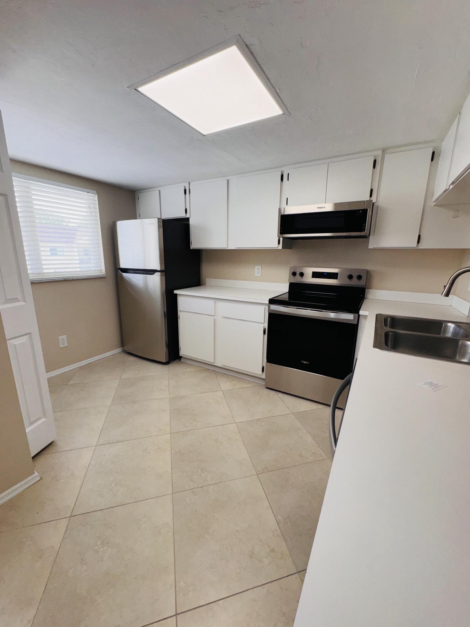 1708 Palm Beach Trace Drive, Royal Palm Beach