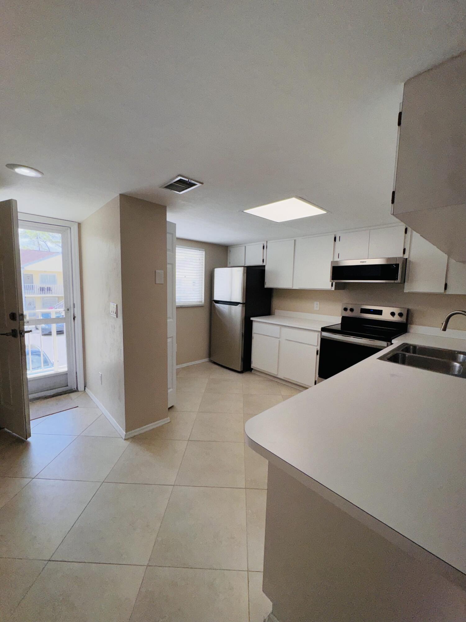 1708 Palm Beach Trace Drive, Royal Palm Beach