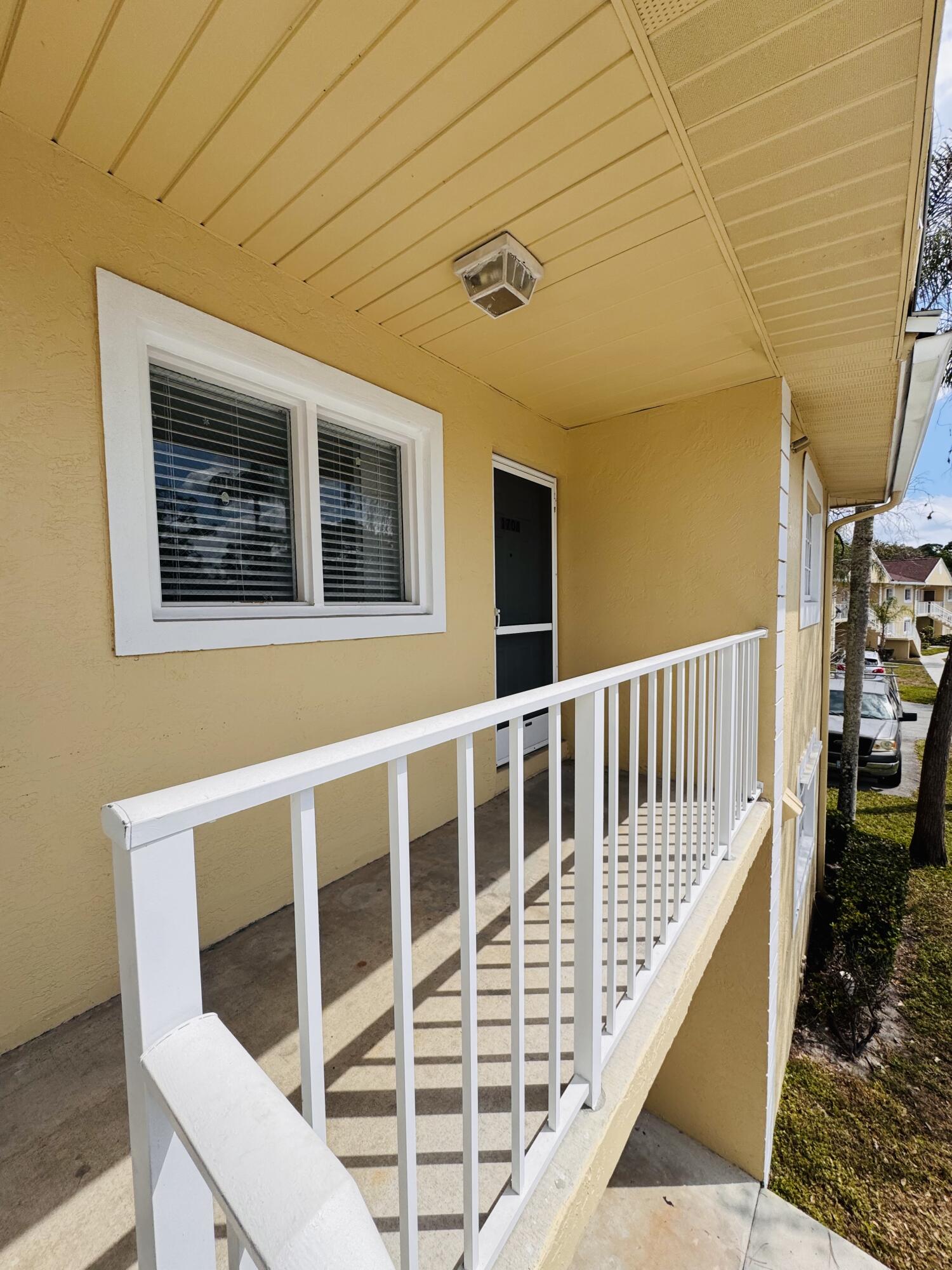 1708 Palm Beach Trace Drive, Royal Palm Beach