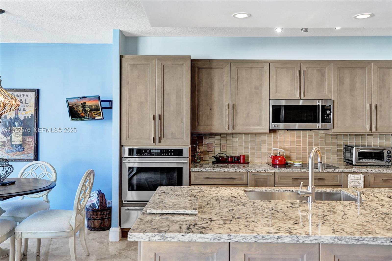 4240 Galt Ocean Drive 1204