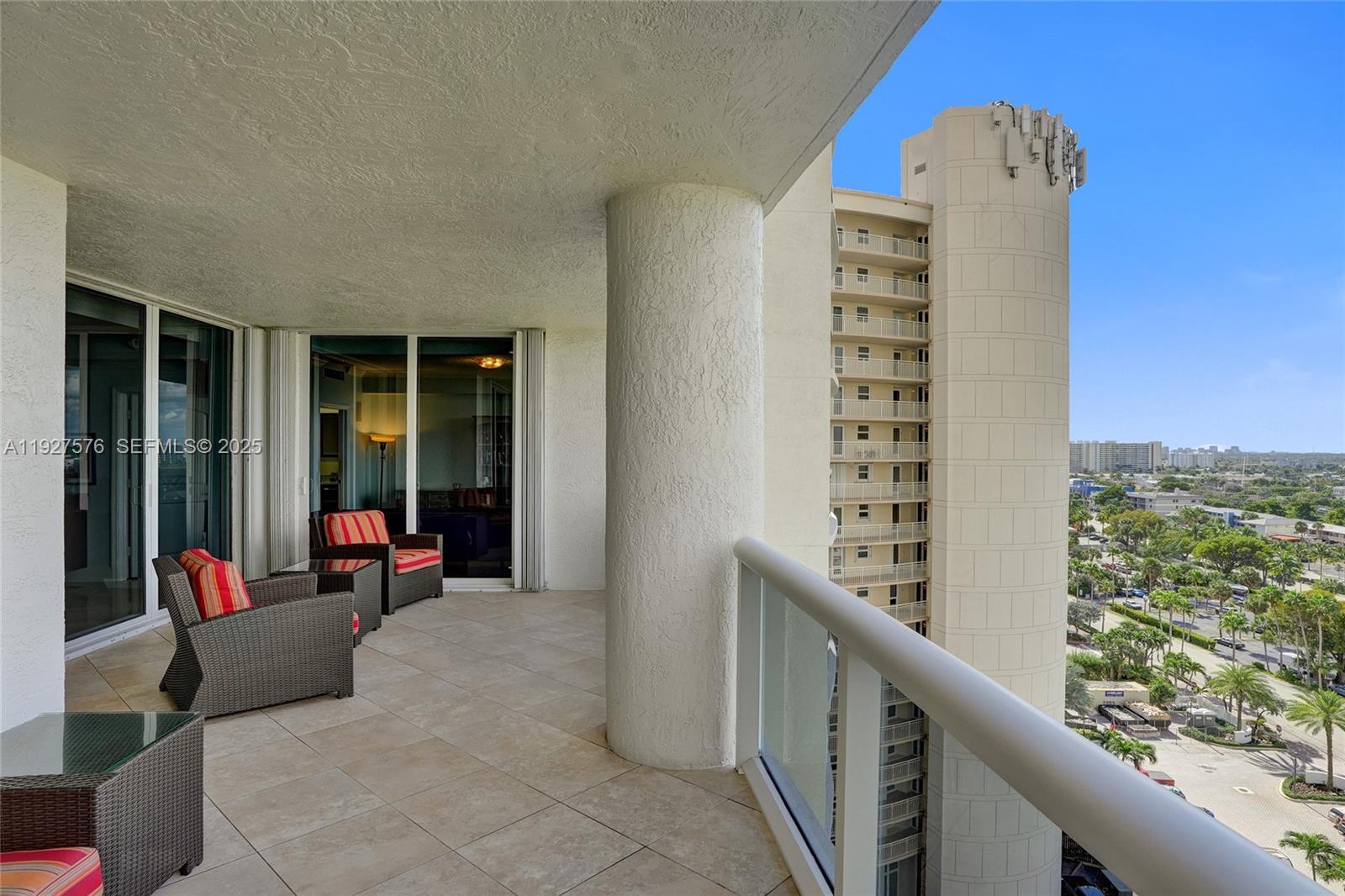4240 Galt Ocean Drive 1204