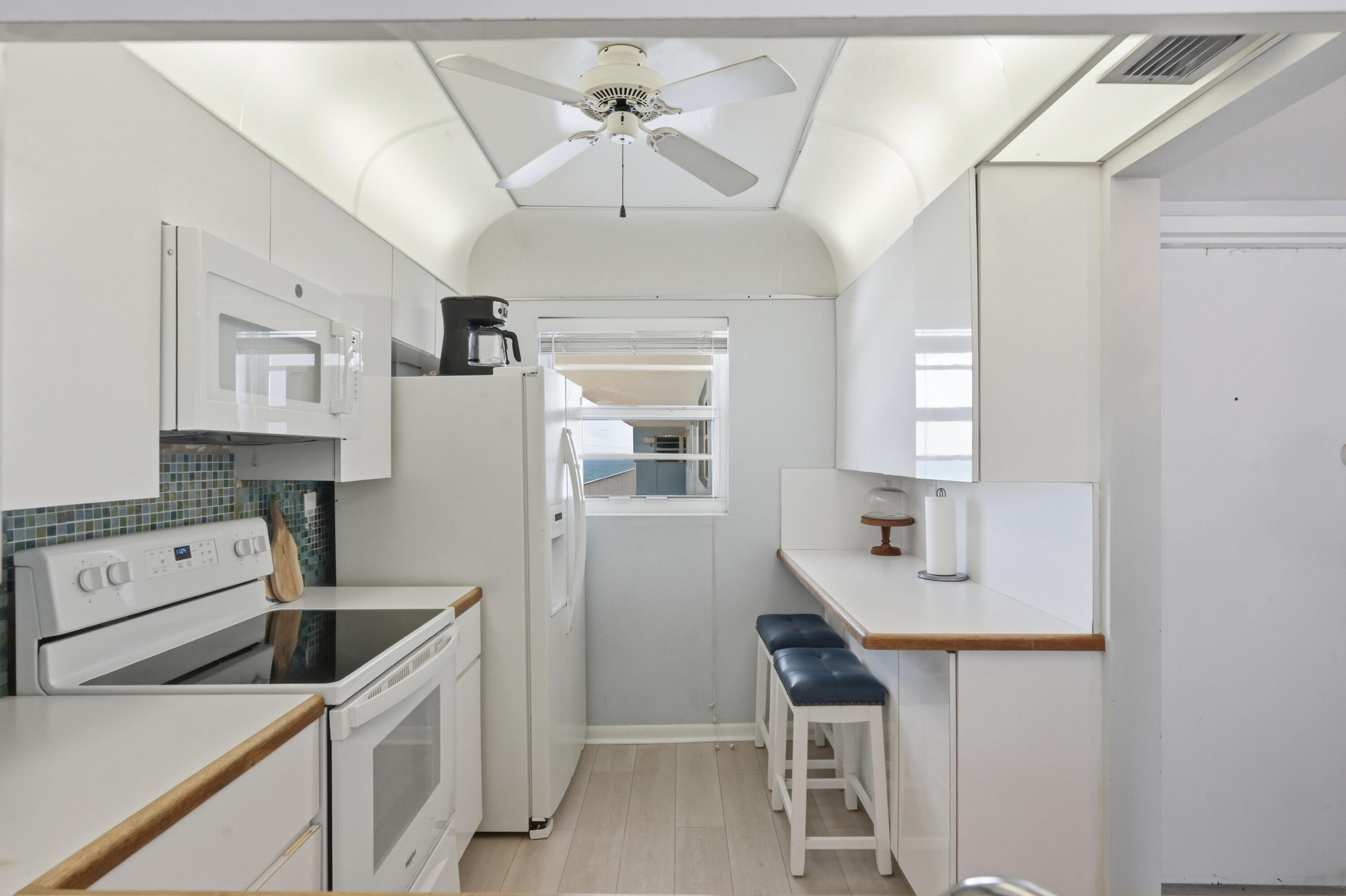 4540 N Ocean Drive 506, Lauderdale-By-The-Sea Unit: 506