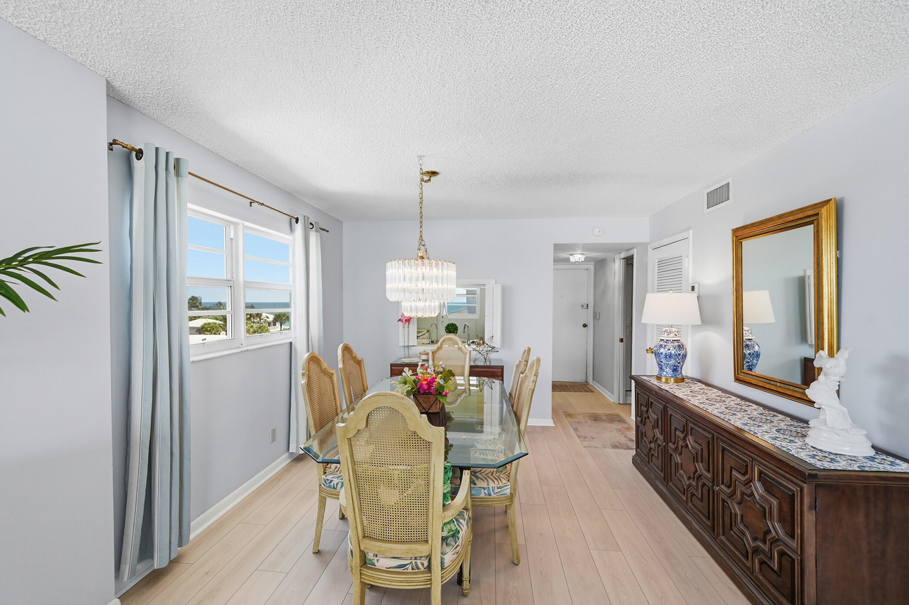 4540 N Ocean Drive 506, Lauderdale-By-The-Sea Unit: 506