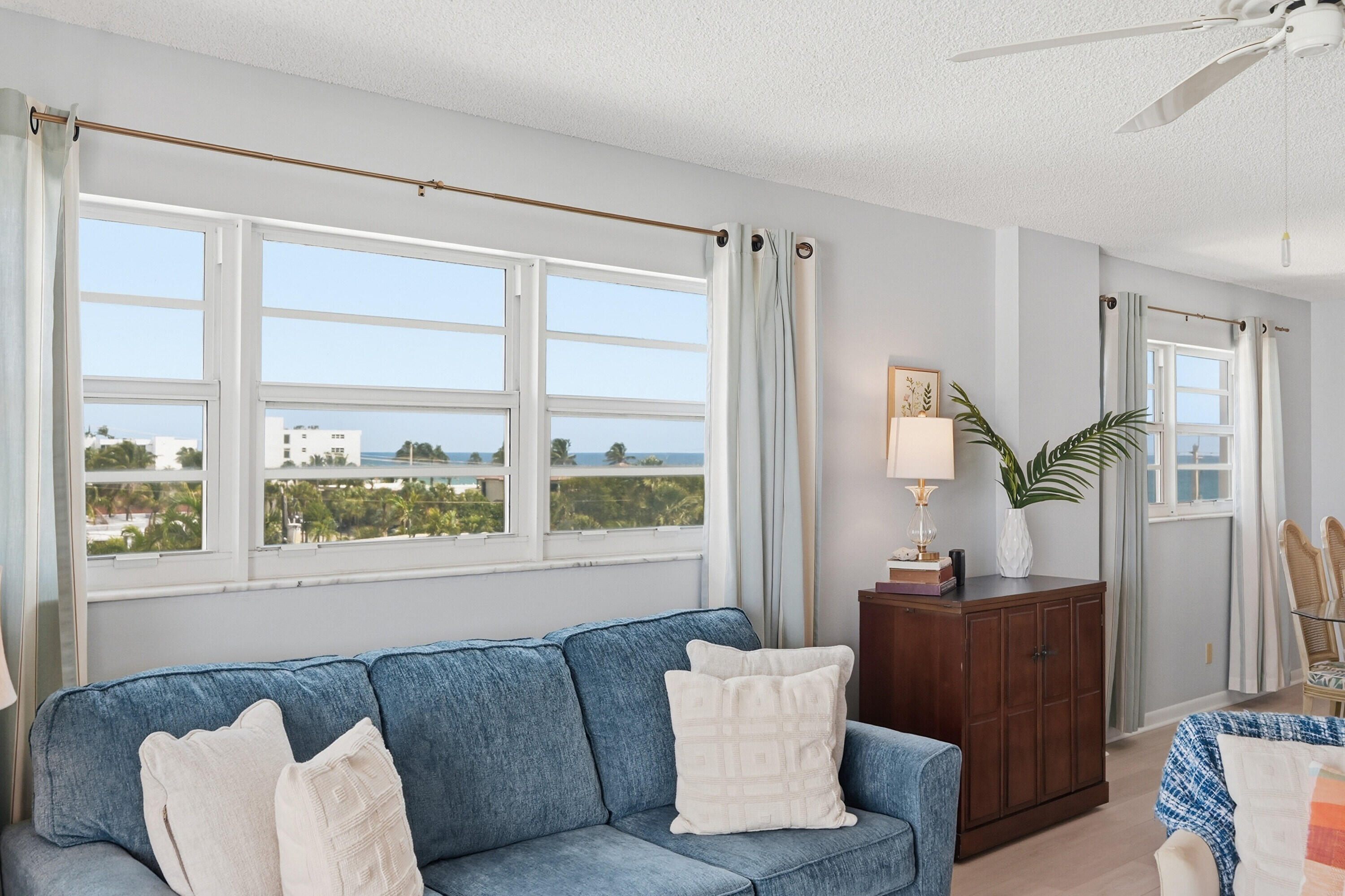 4540 N Ocean Drive 506, Lauderdale-By-The-Sea Unit: 506