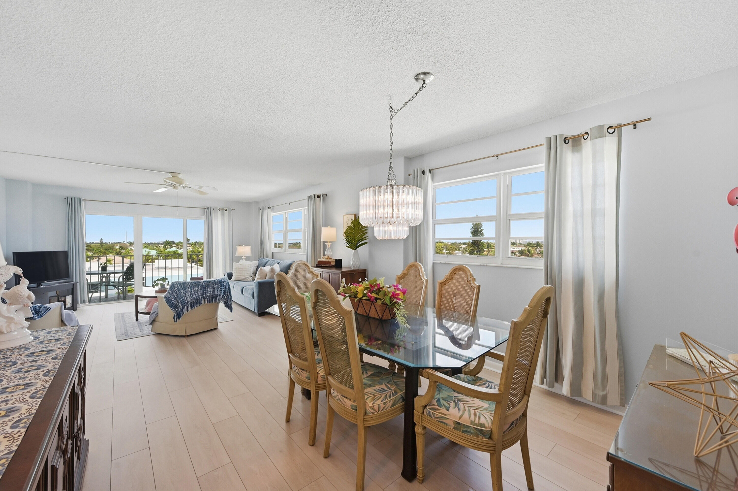 4540 N Ocean Drive 506, Lauderdale-By-The-Sea Unit: 506