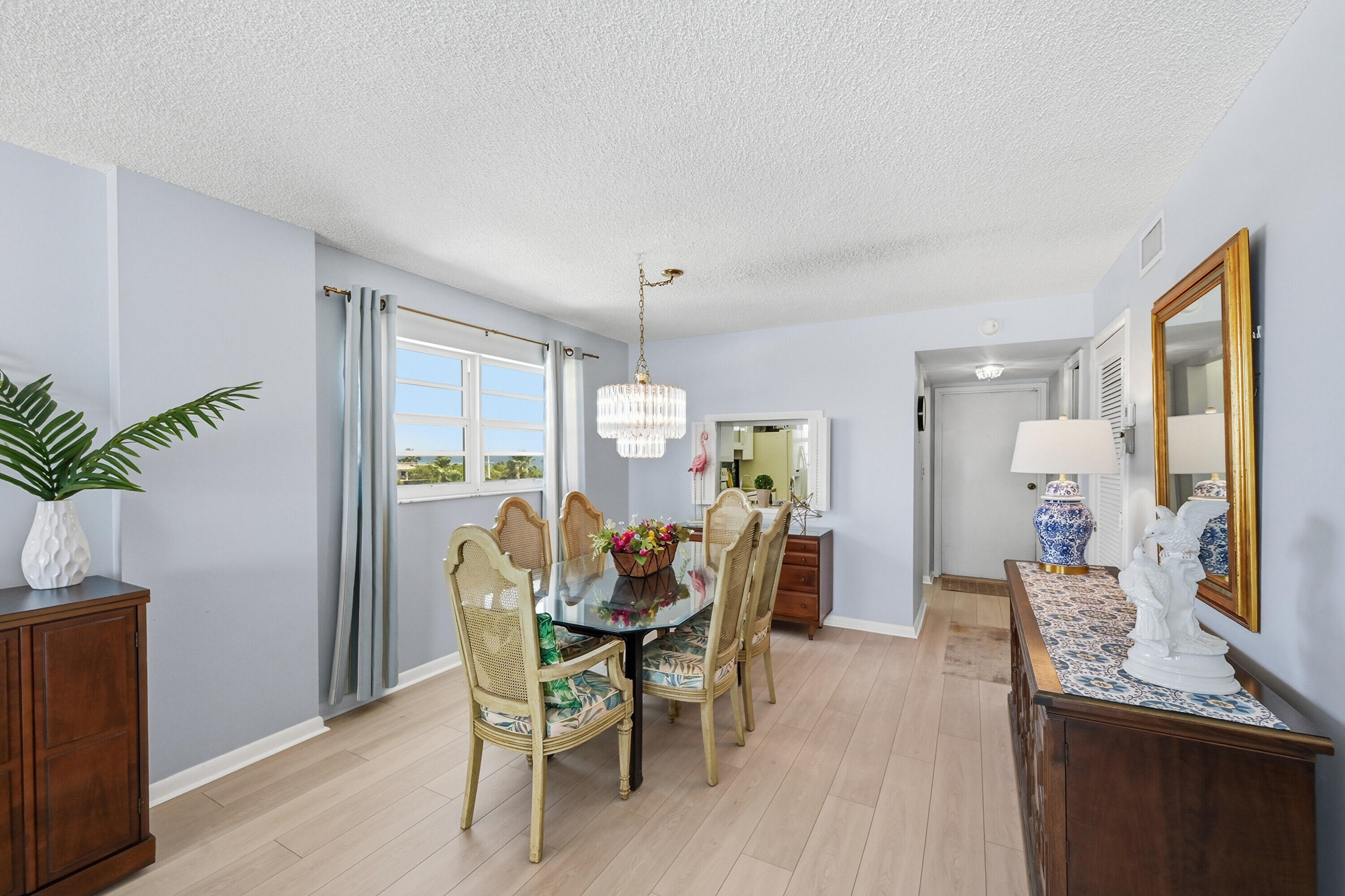 4540 N Ocean Drive 506, Lauderdale-By-The-Sea Unit: 506