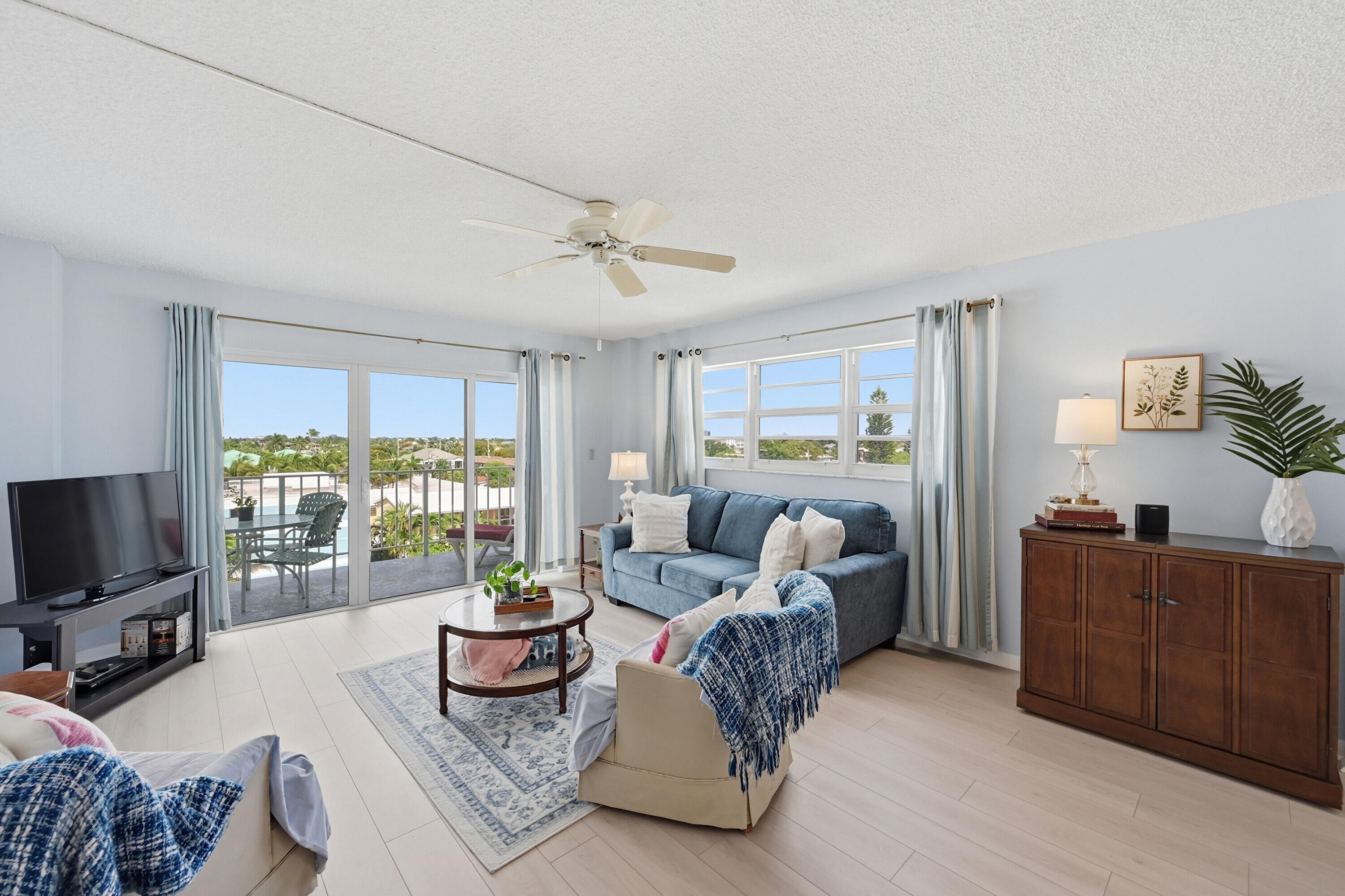 4540 N Ocean Drive 506, Lauderdale-By-The-Sea Unit: 506
