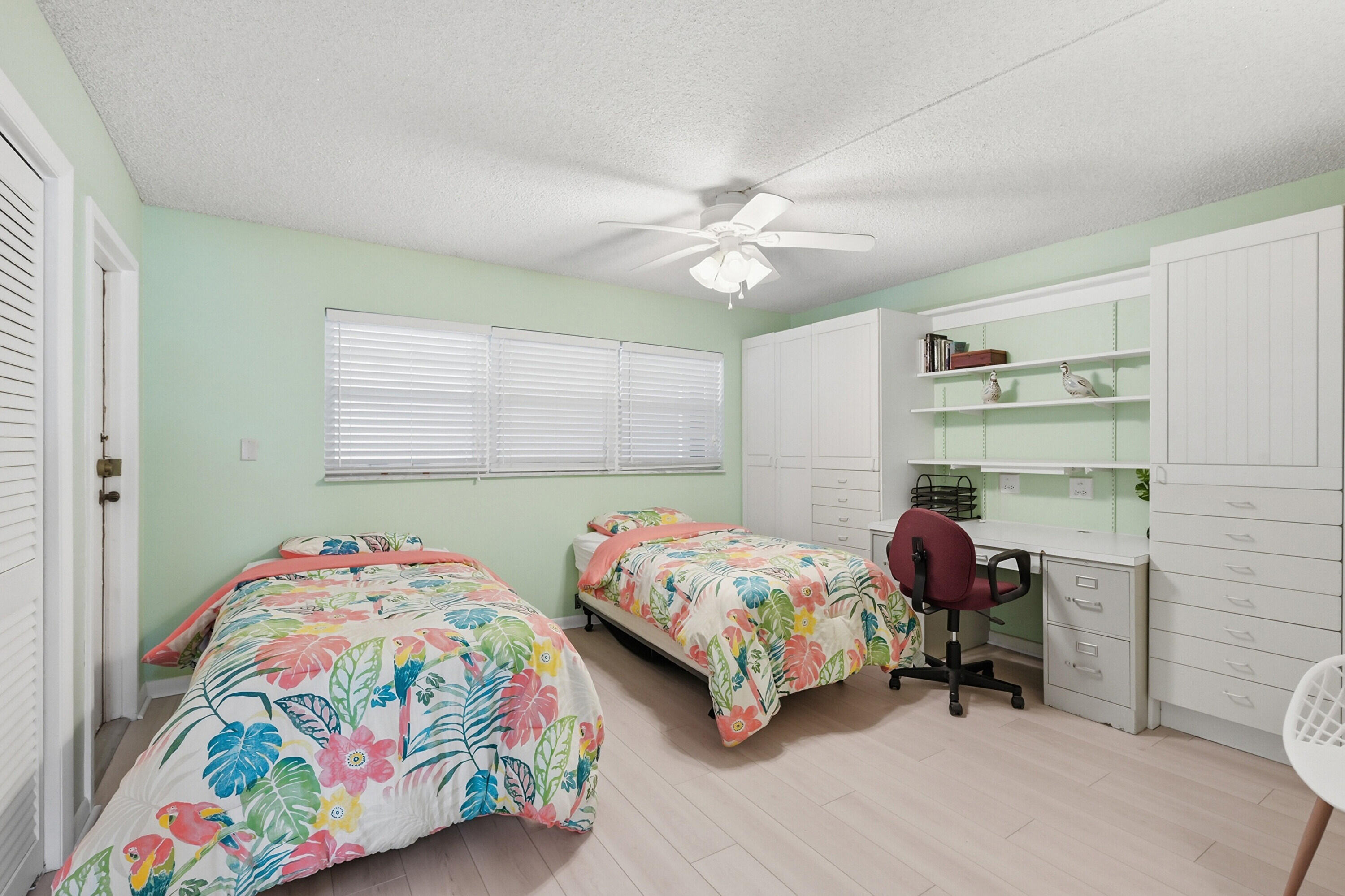 4540 N Ocean Drive 506, Lauderdale-By-The-Sea Unit: 506