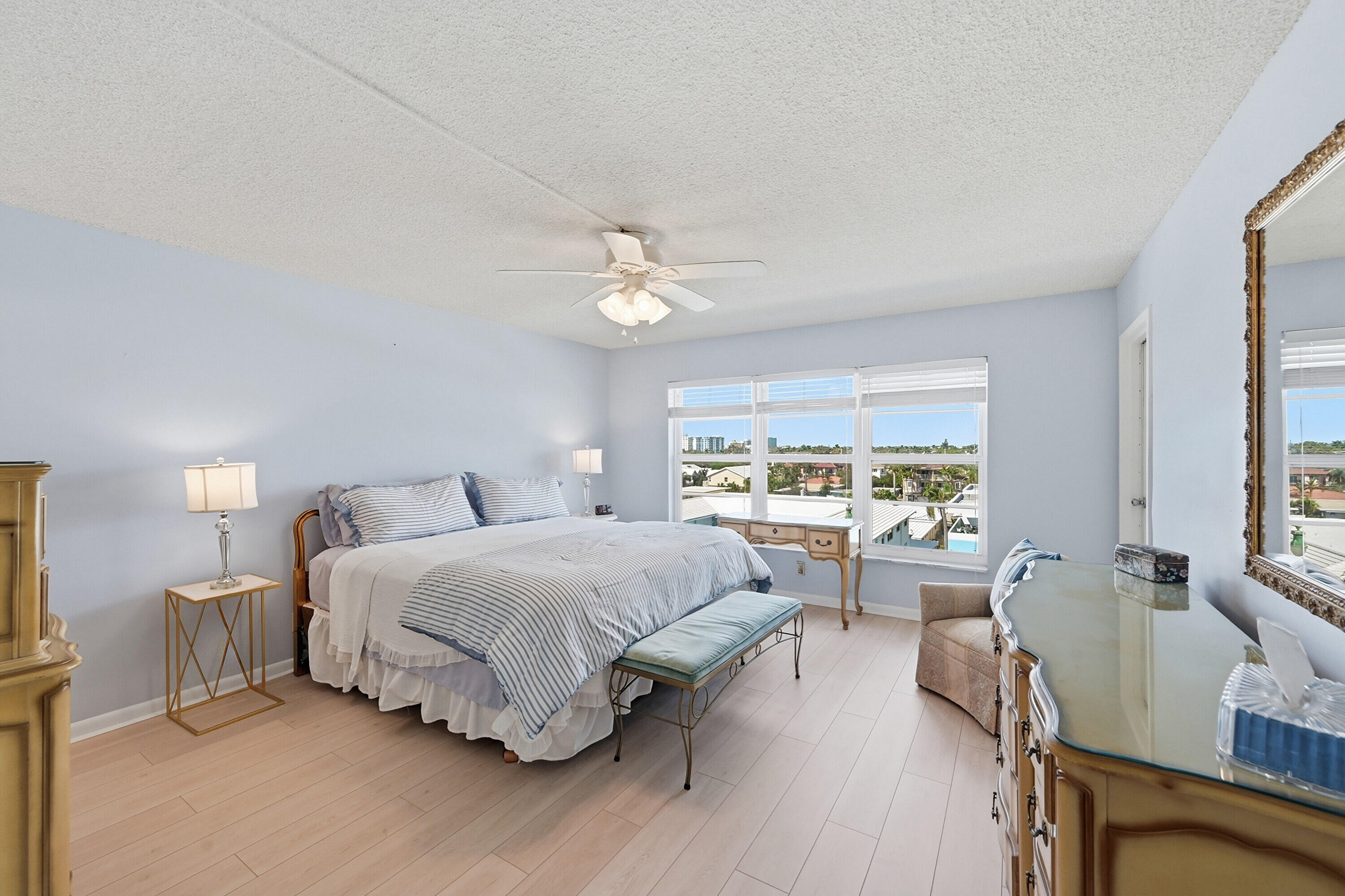 4540 N Ocean Drive 506, Lauderdale-By-The-Sea Unit: 506
