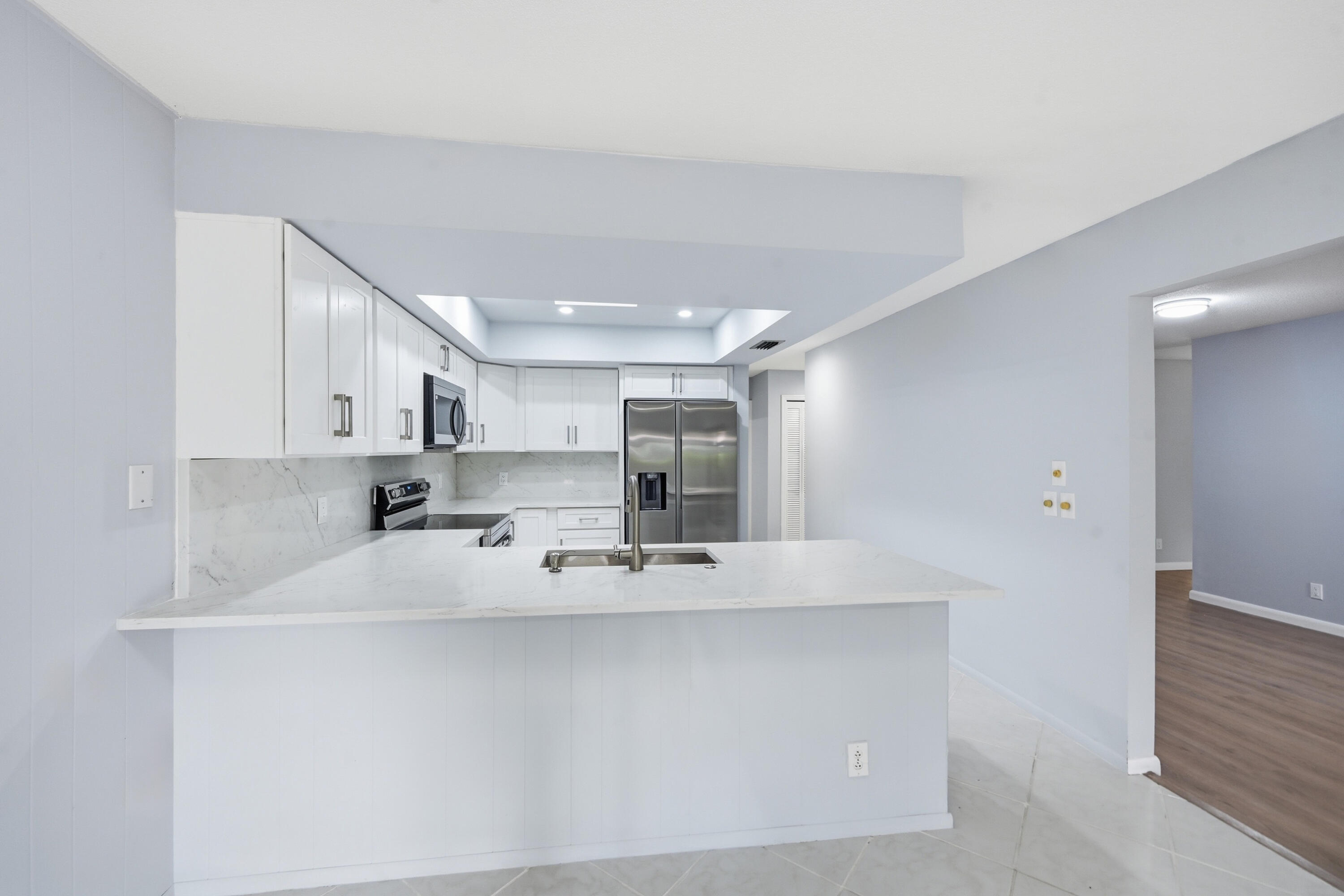 5935 Glenbrook Drive