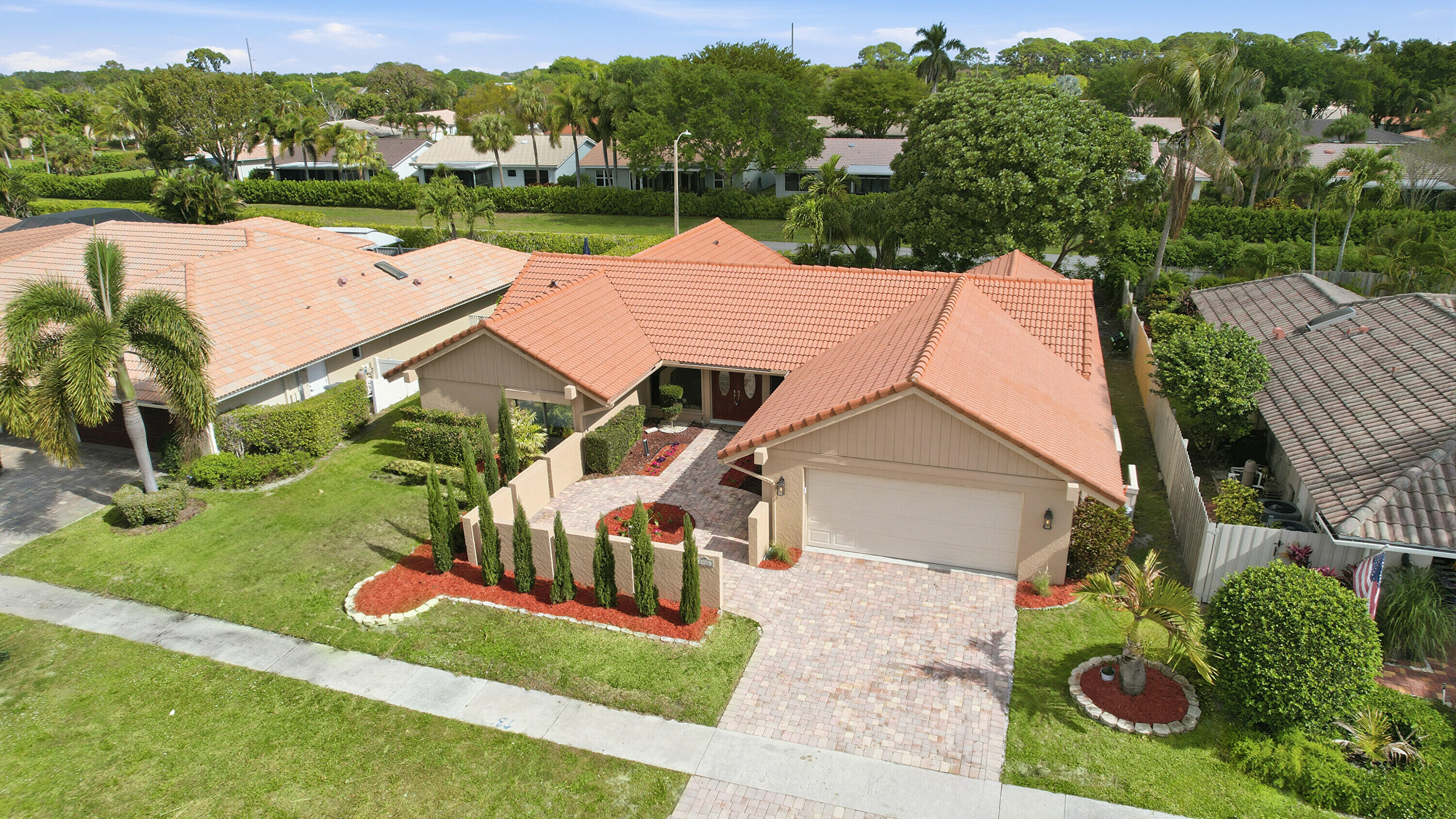 5935 Glenbrook Drive