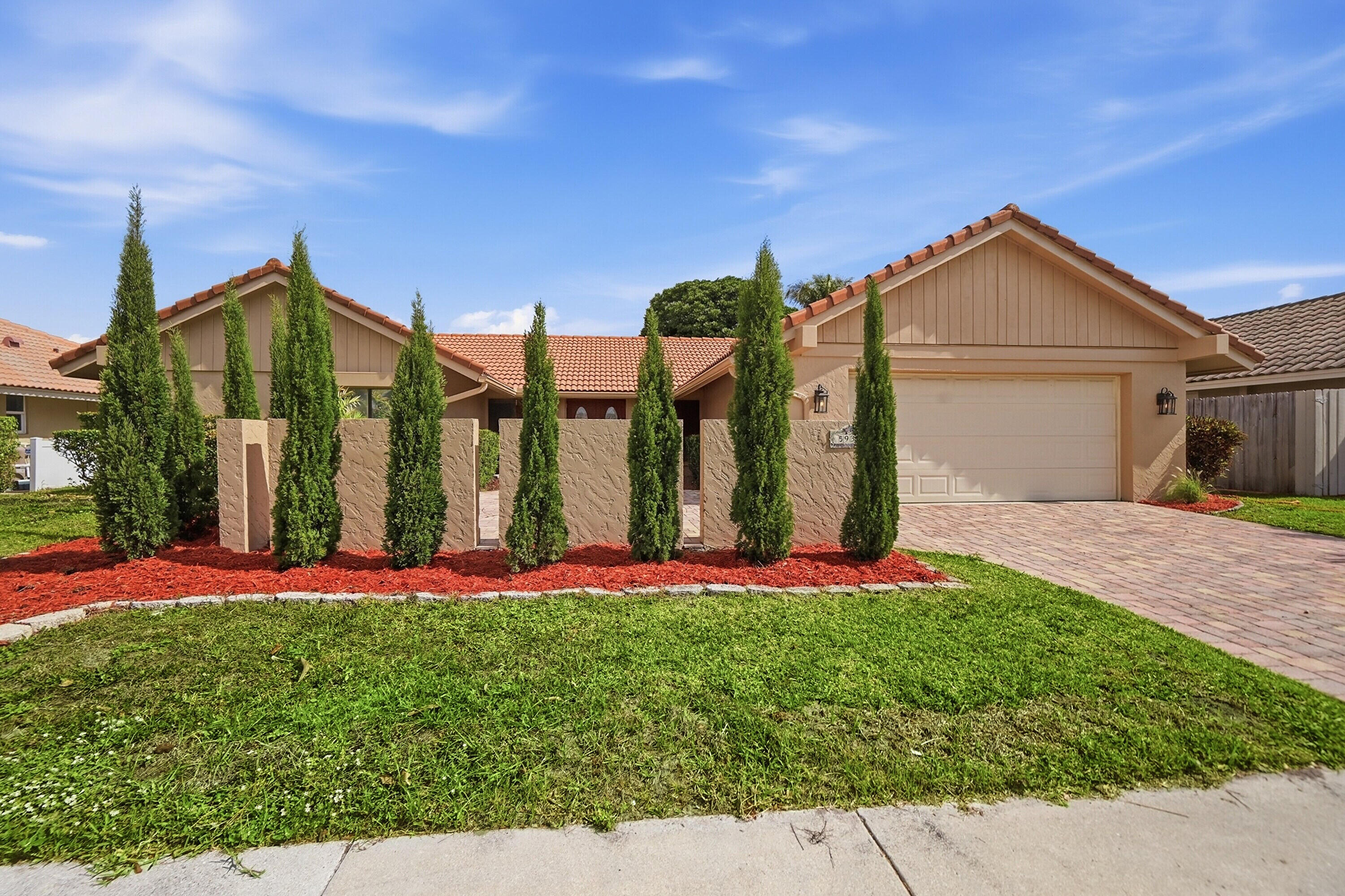5935 Glenbrook Drive