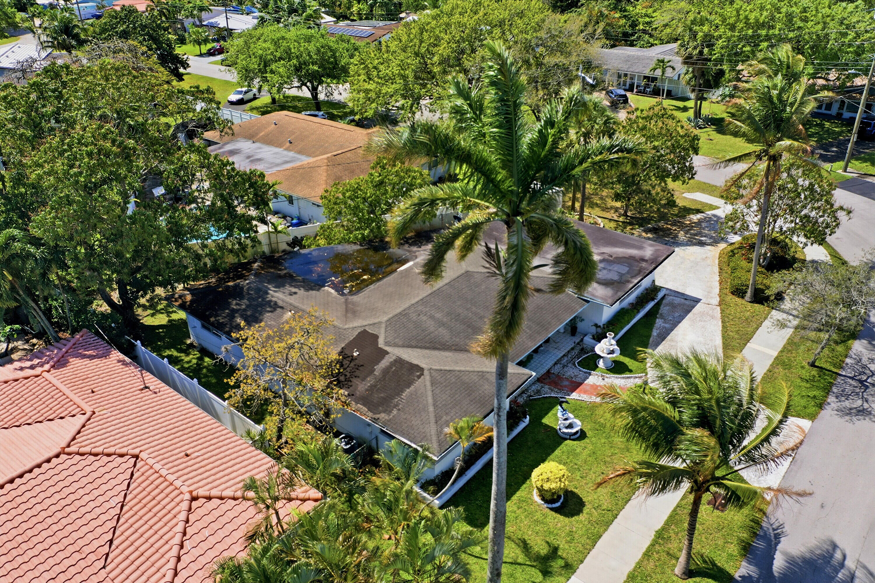 2732 NW 9th Terrace