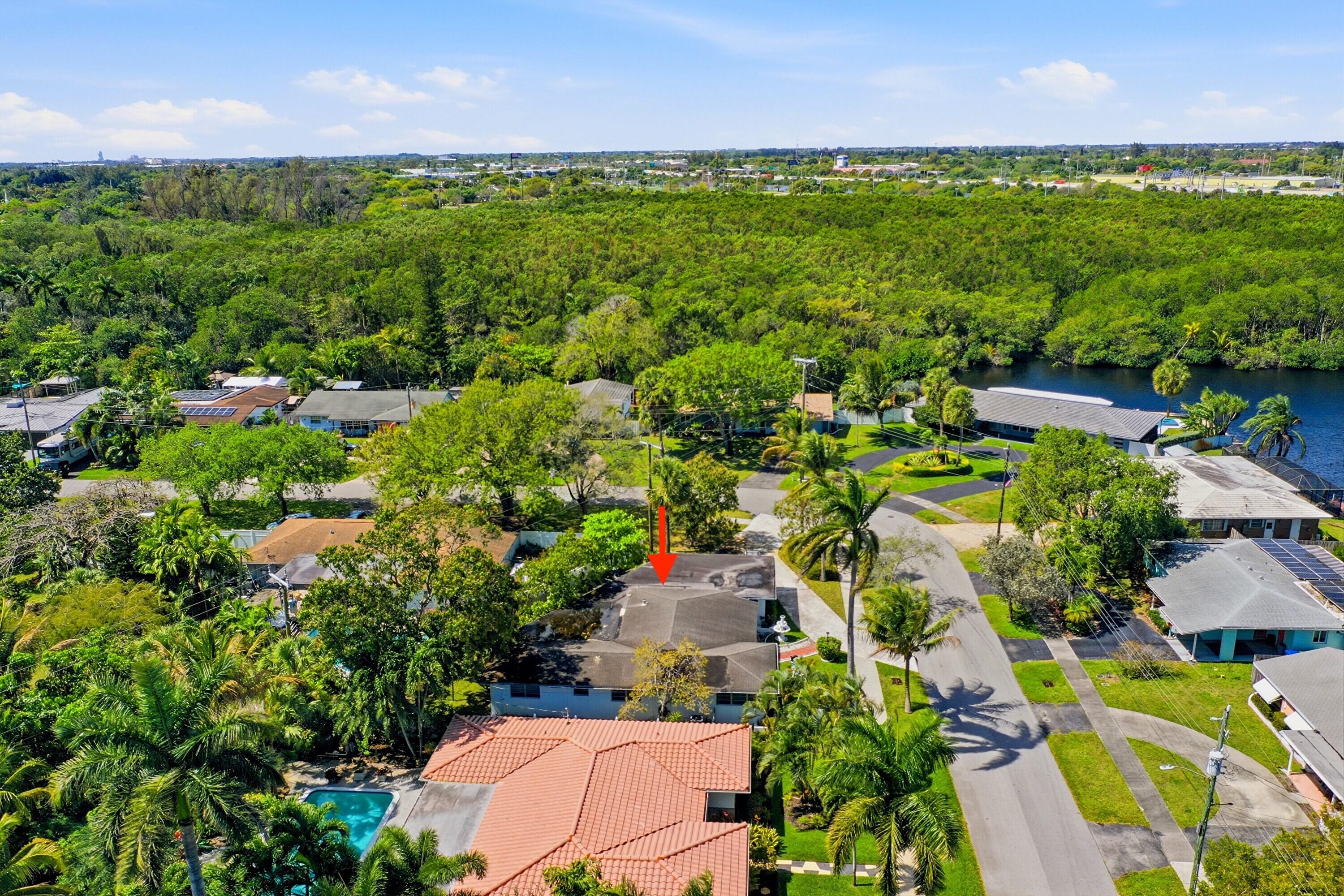 2732 NW 9th Terrace