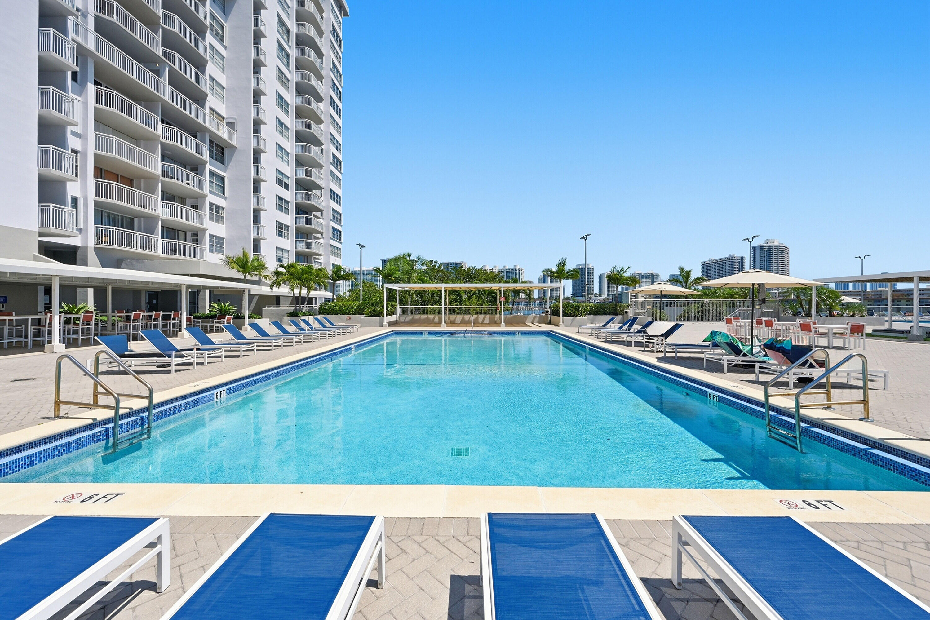 18011 Biscayne Boulevard 1502