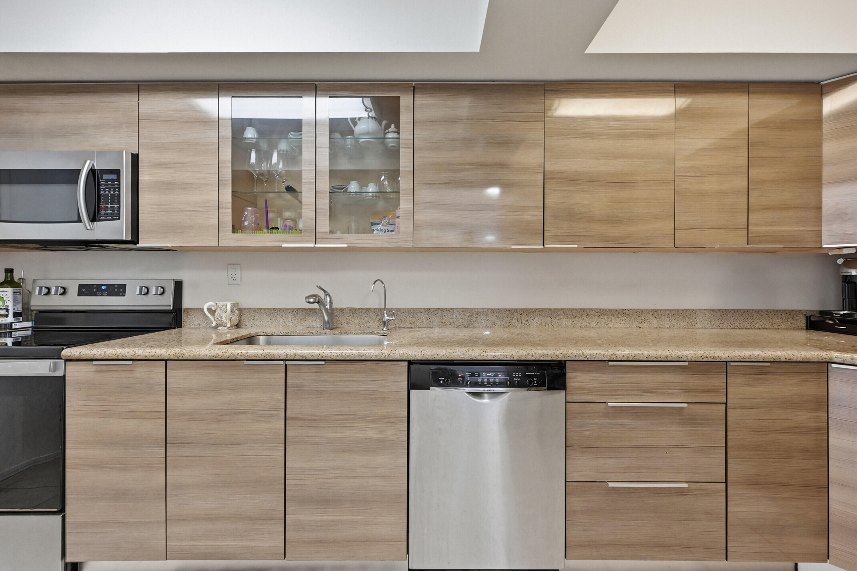 18011 Biscayne Boulevard 1502