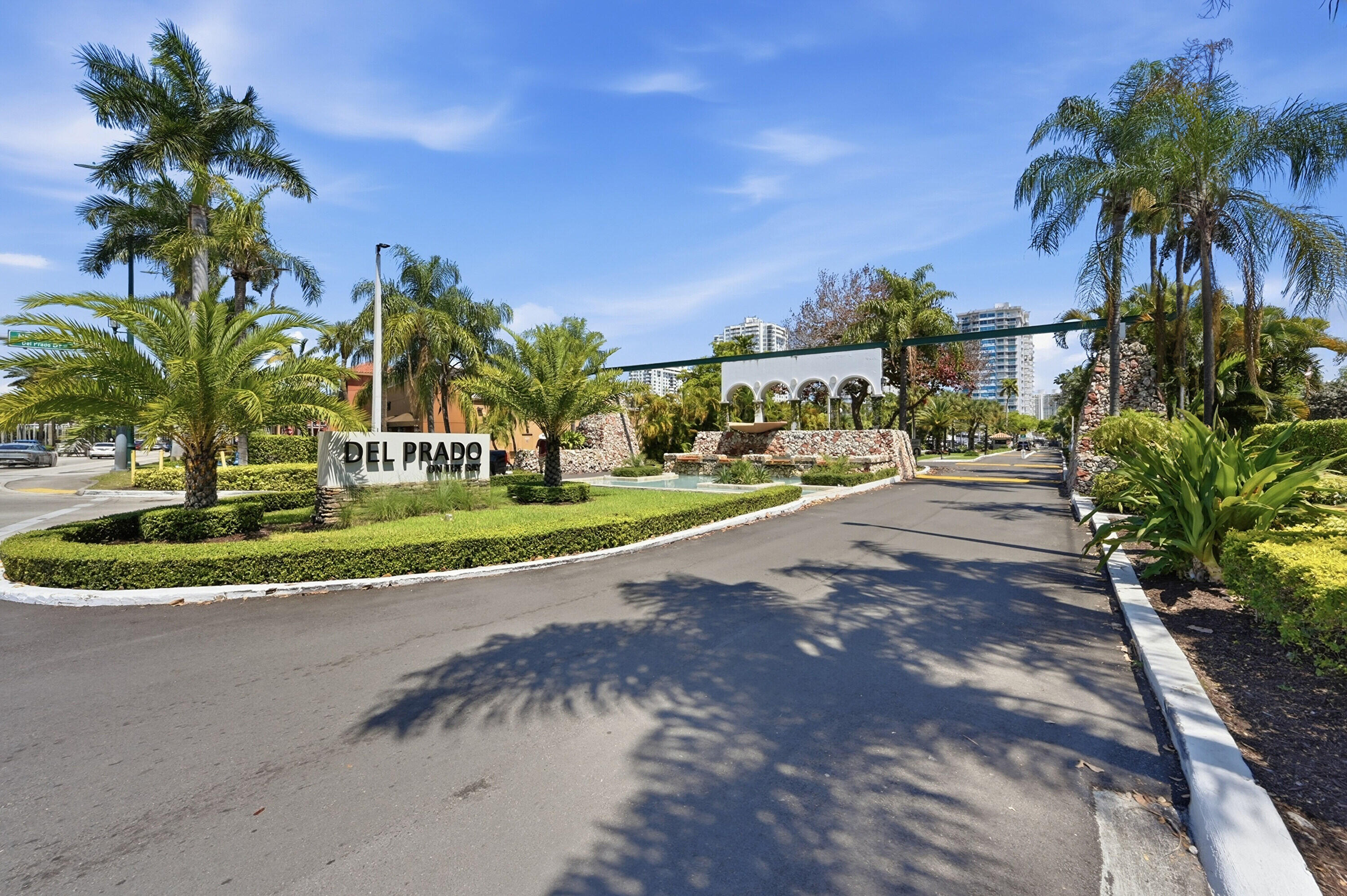 18011 Biscayne Boulevard 1502