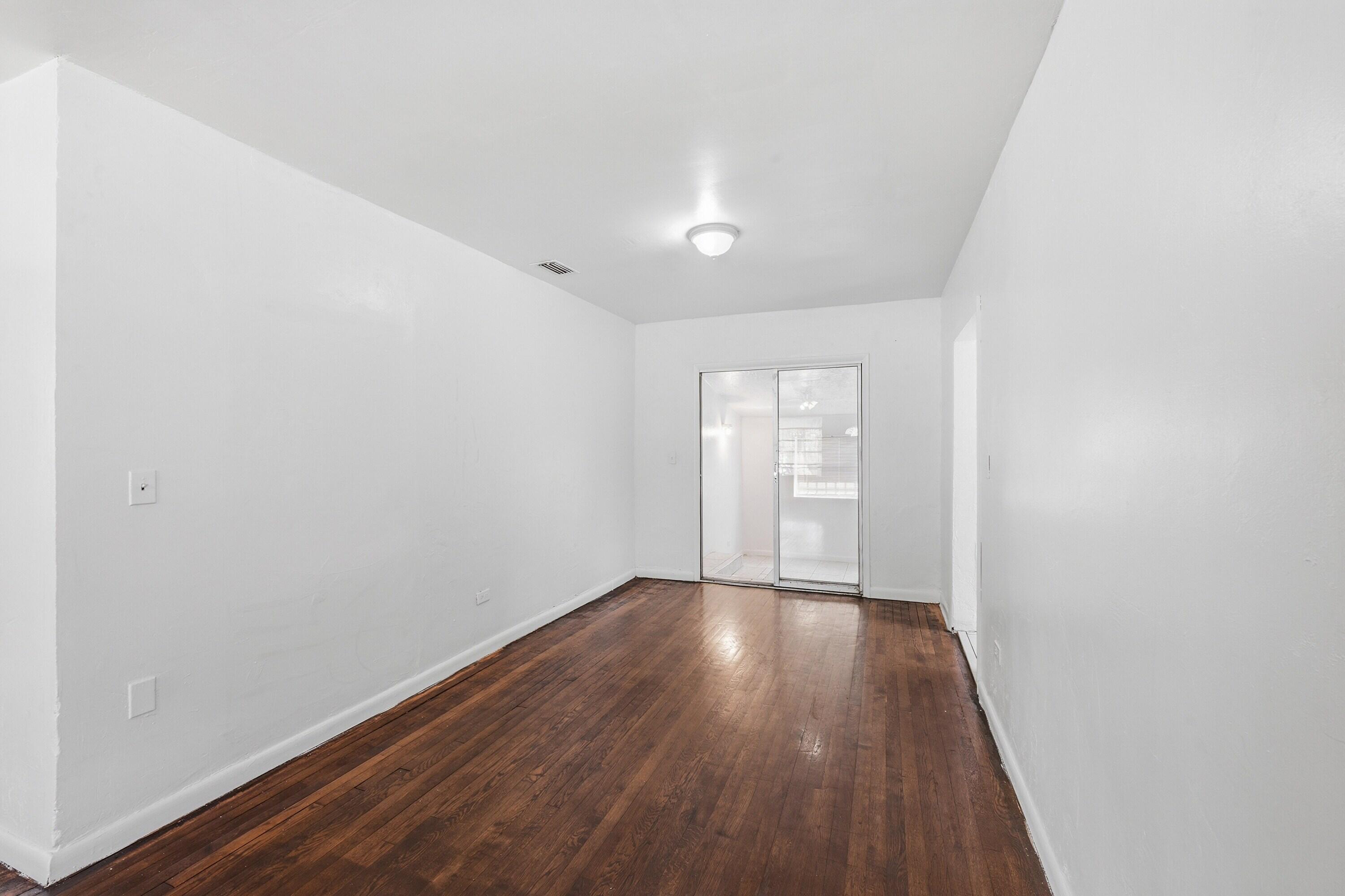 874 NW 74th Street