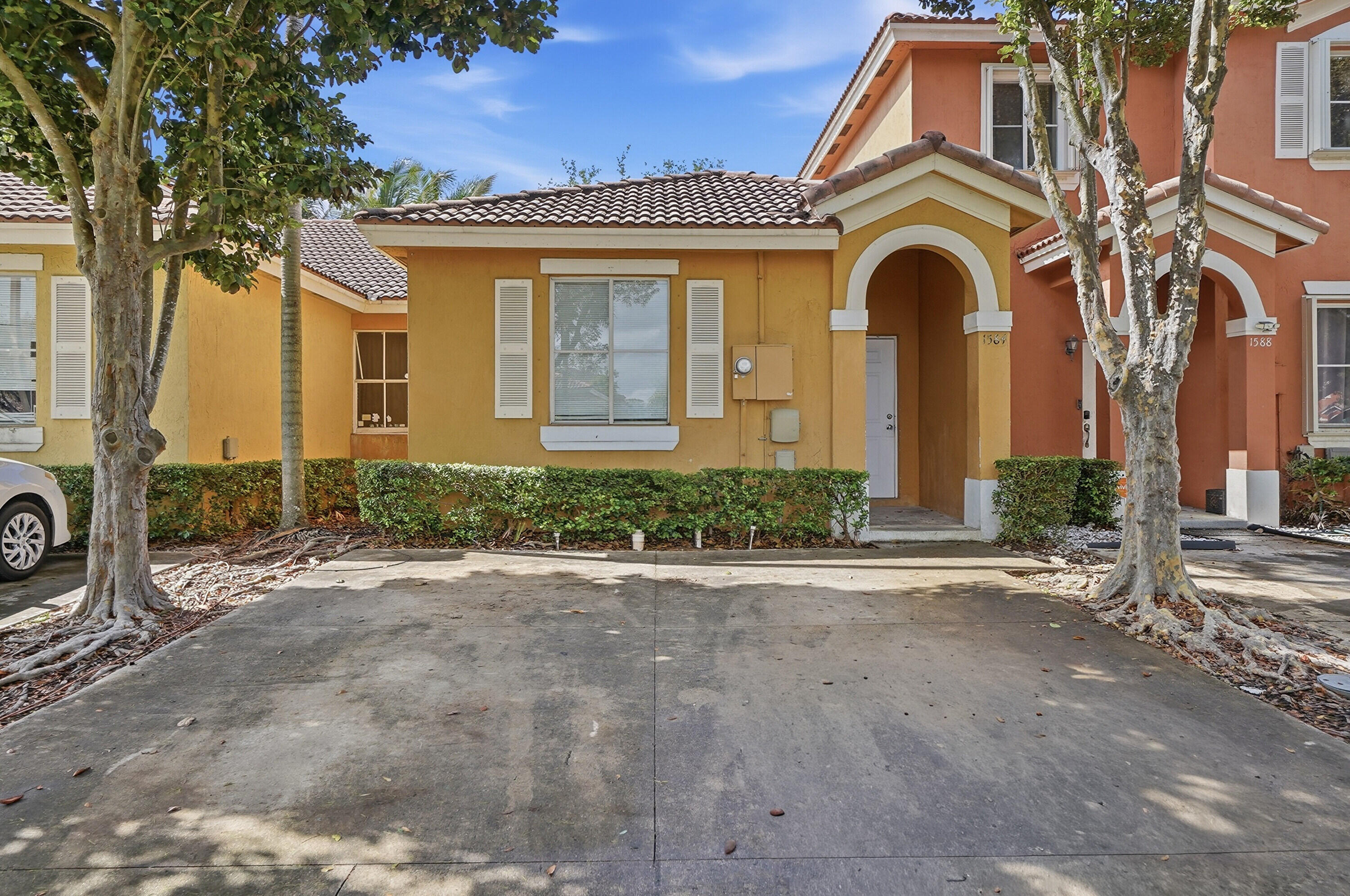1584 SW 2nd Street