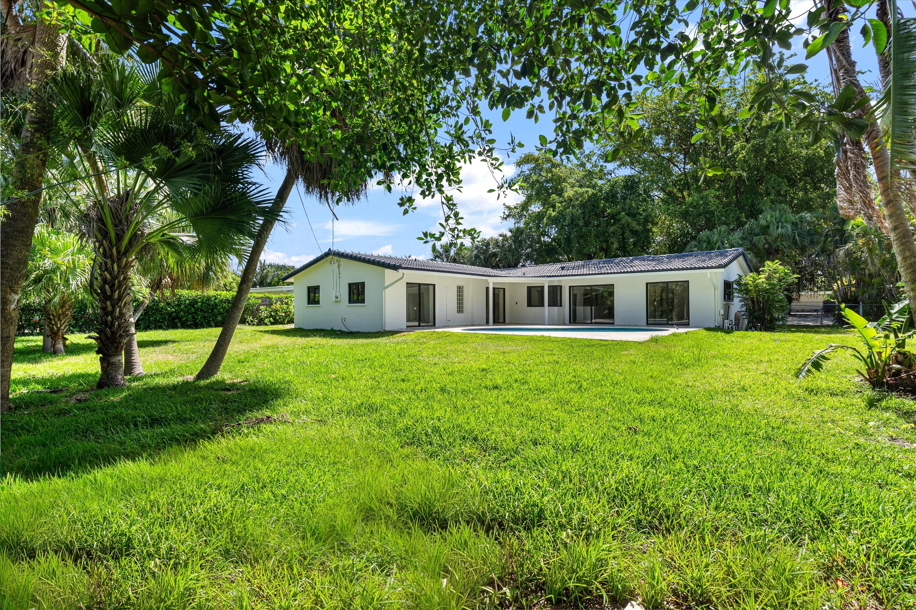 1601 Seabreeze Boulevard