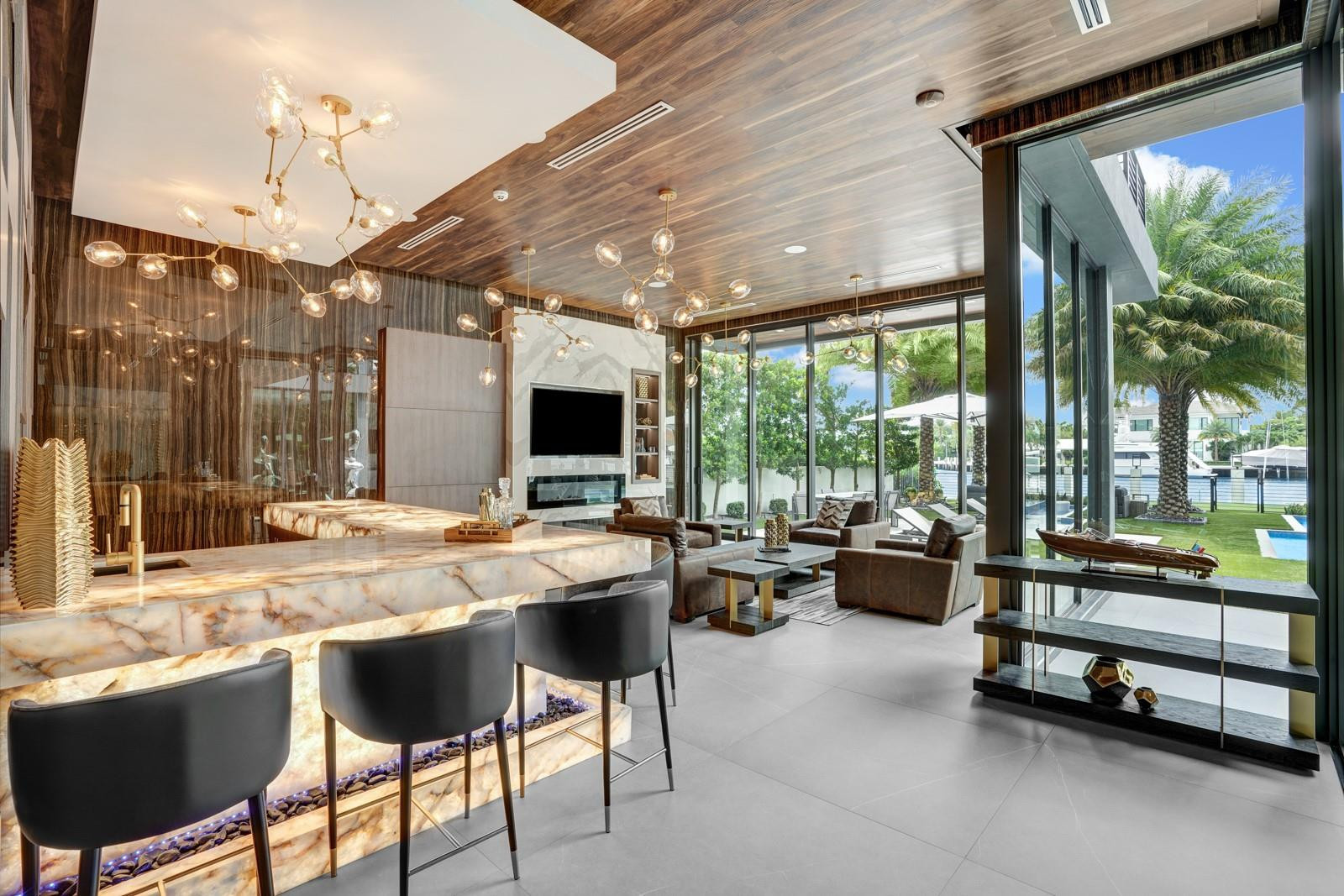 671 Middle River Drive