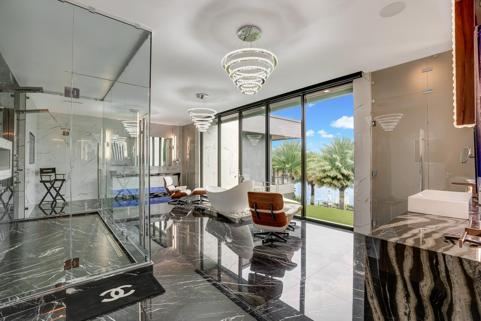 671 Middle River Drive