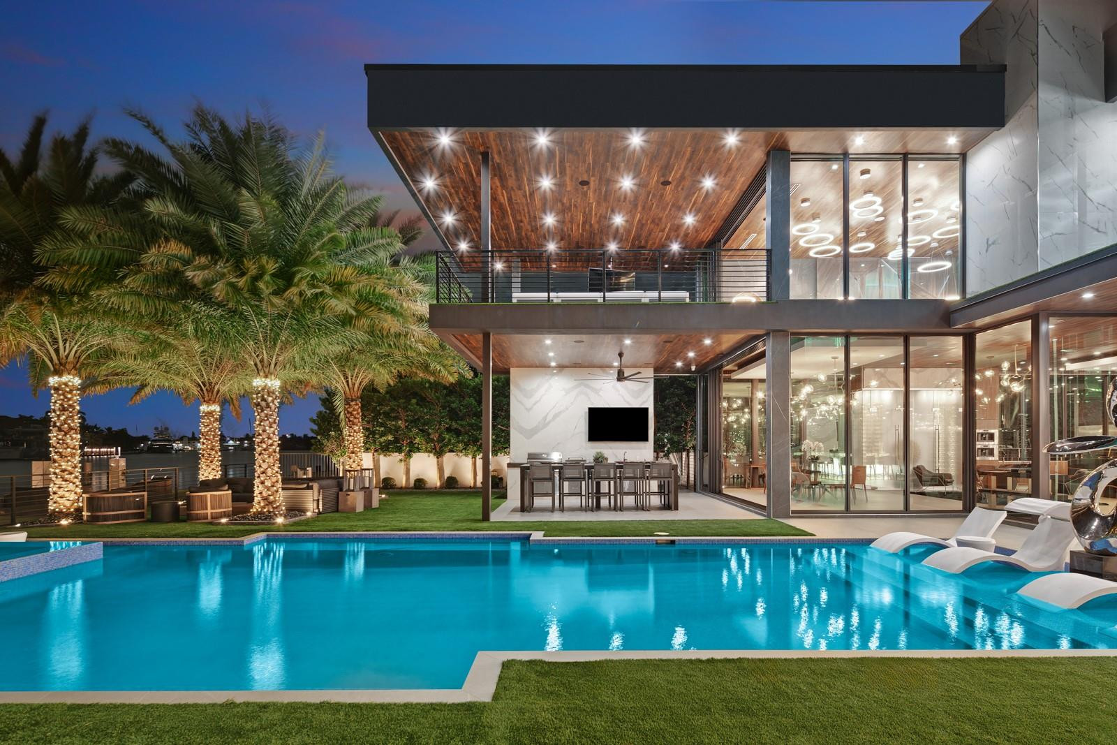 671 Middle River Drive