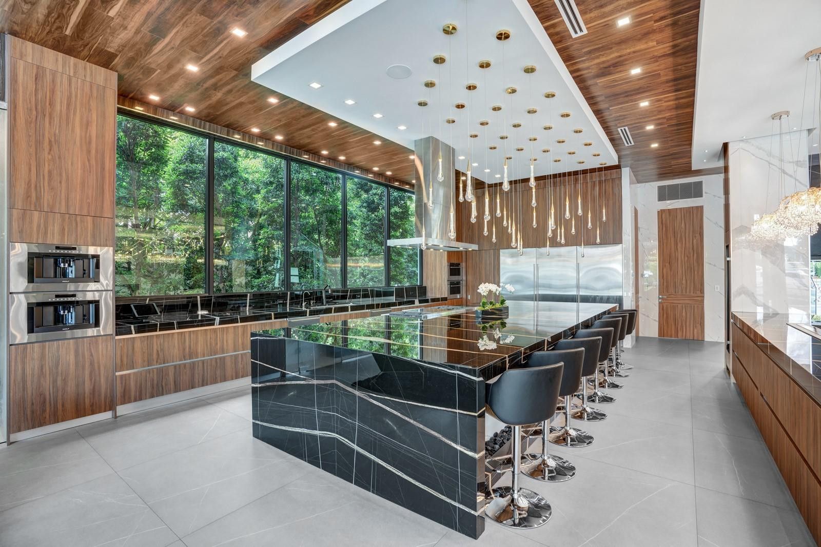 671 Middle River Drive