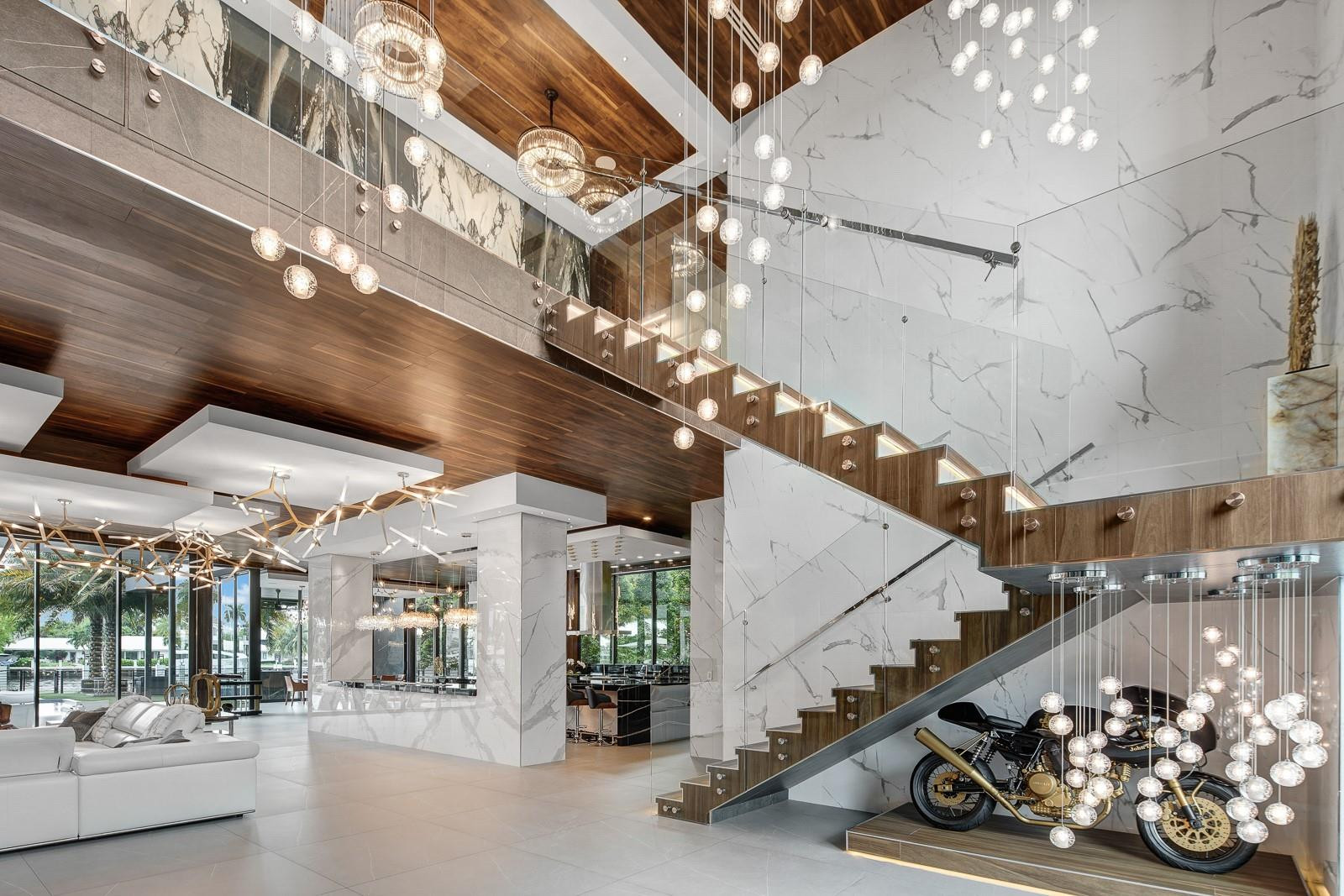 671 Middle River Drive