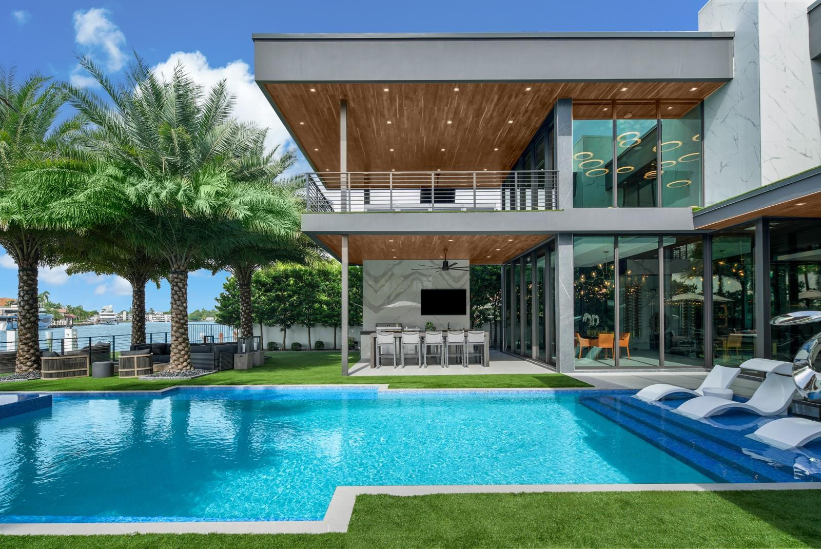 671 Middle River Drive