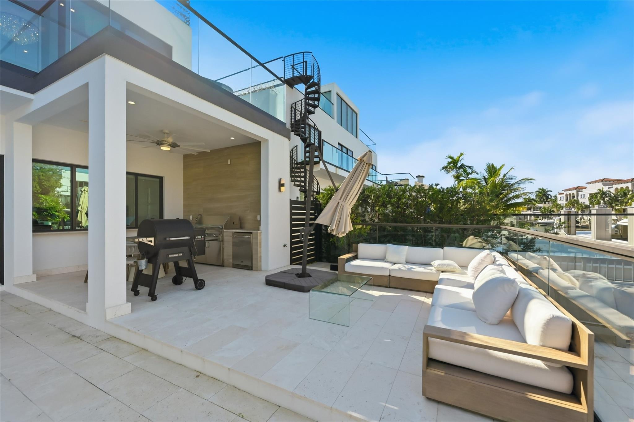 1517 SE 12th Court