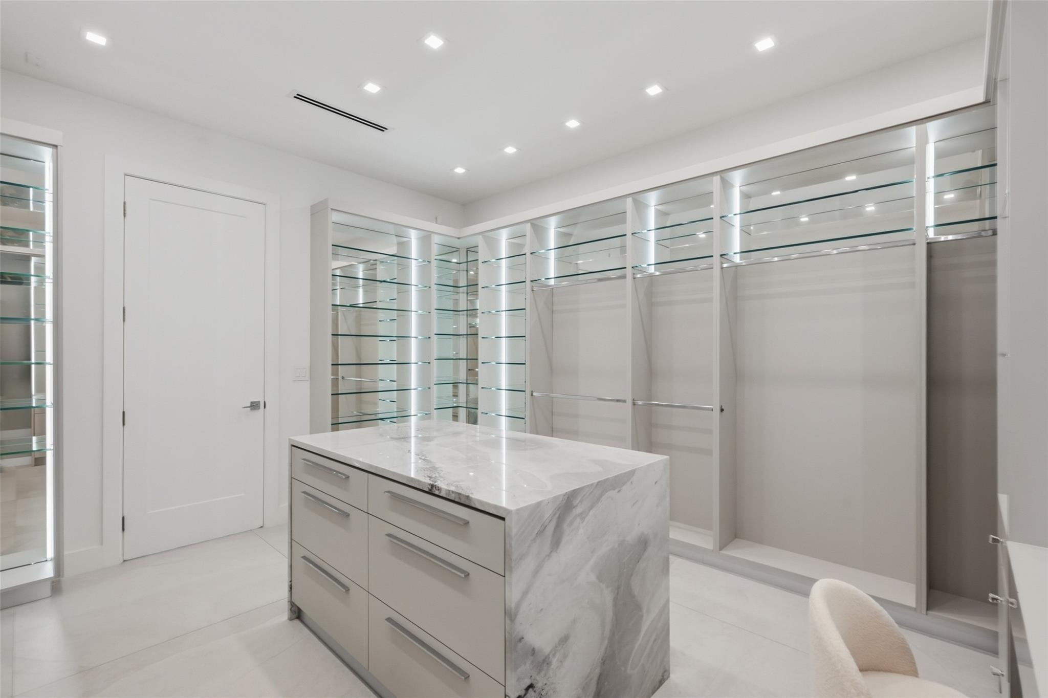 1517 SE 12th Court