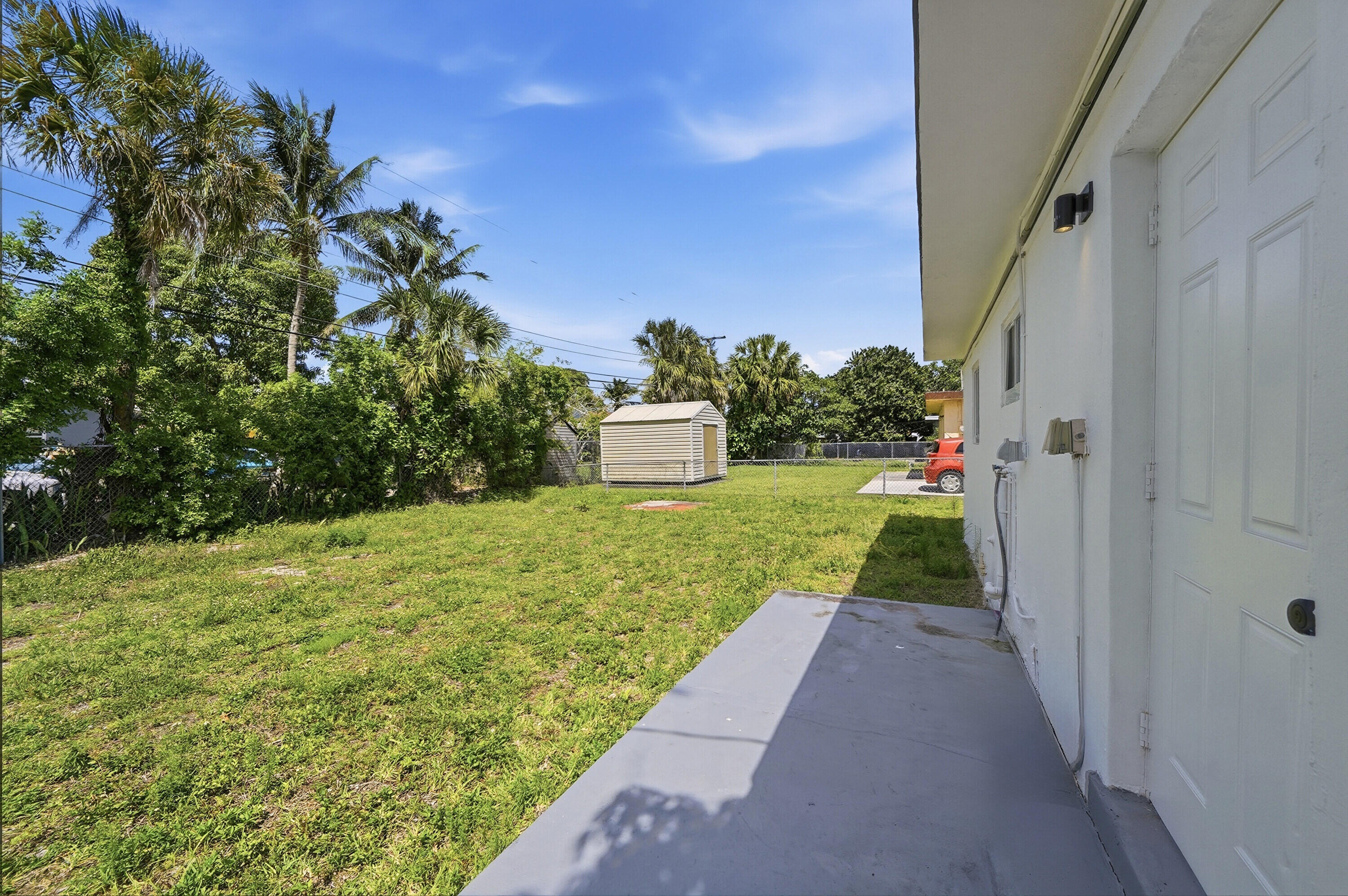 2625 NW 10th Street