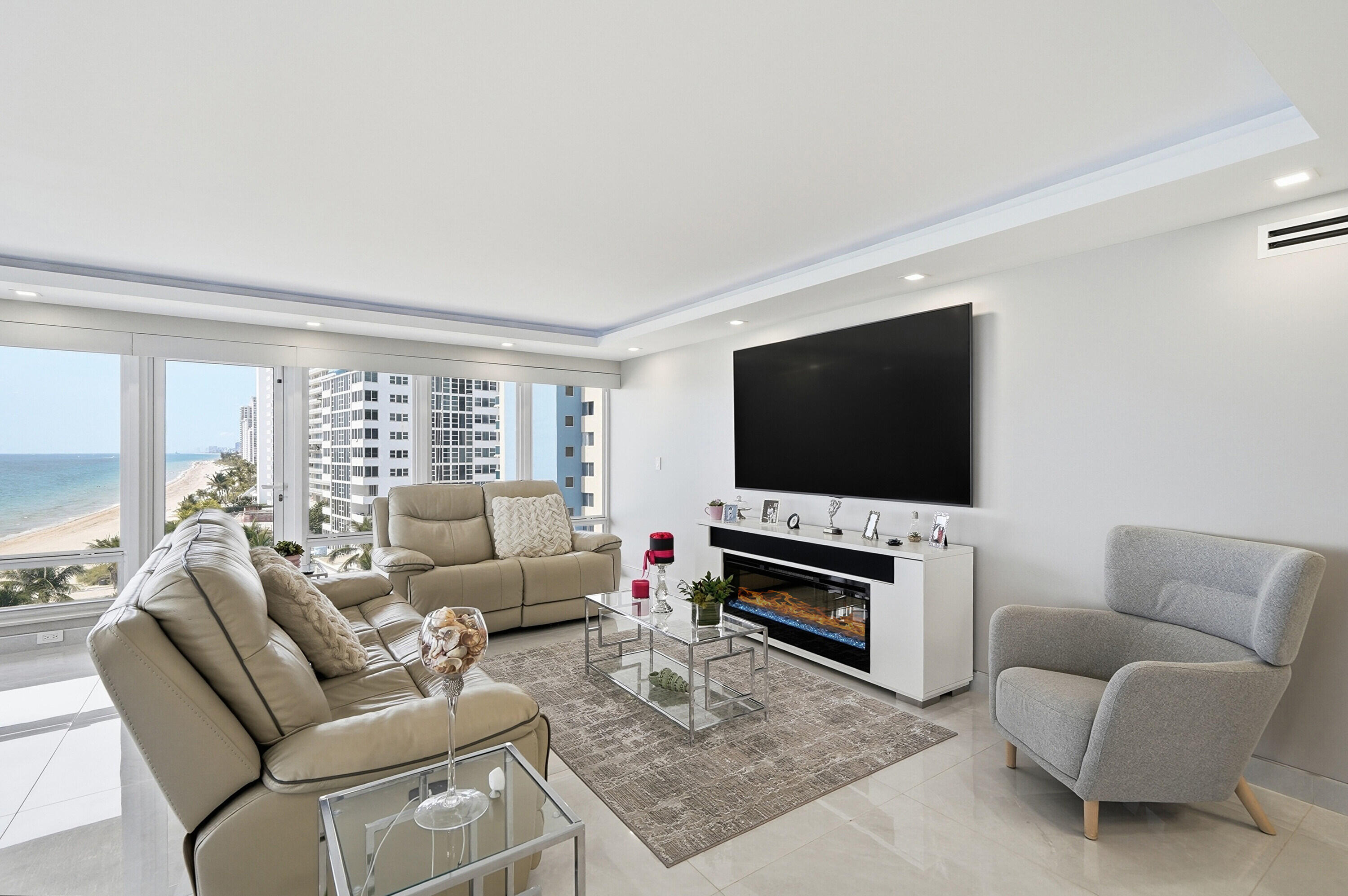 4100 Galt Ocean Drive 612