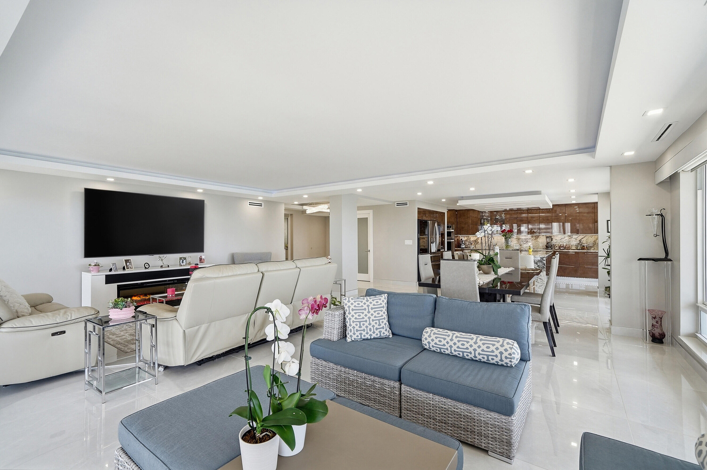 4100 Galt Ocean Drive 612