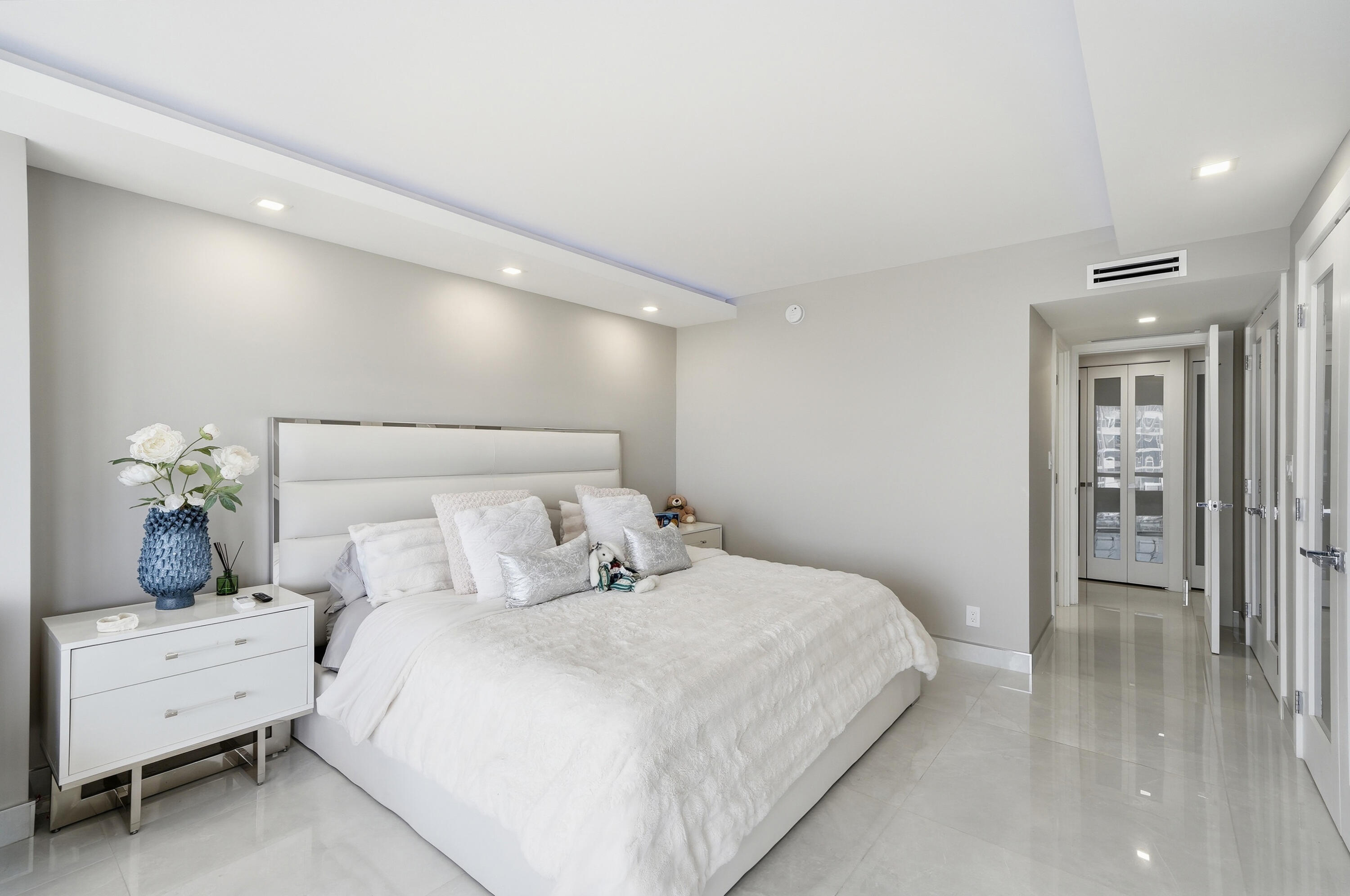 4100 Galt Ocean Drive 612