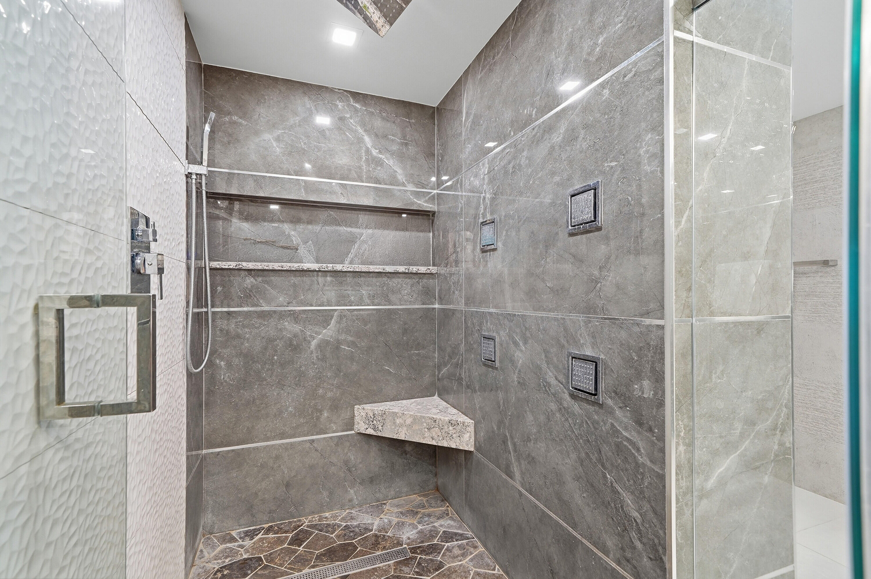 4100 Galt Ocean Drive 612