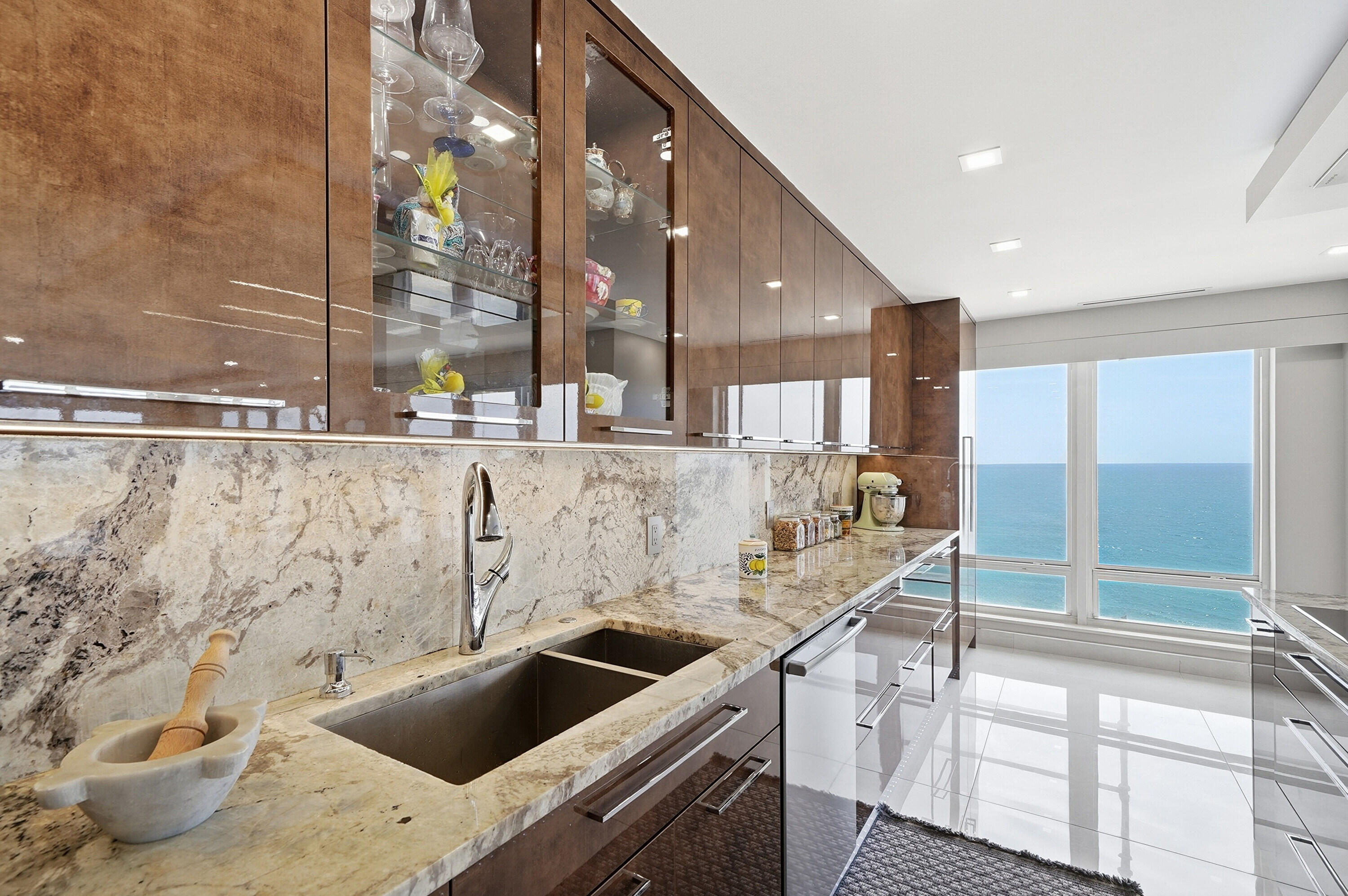 4100 Galt Ocean Drive 612