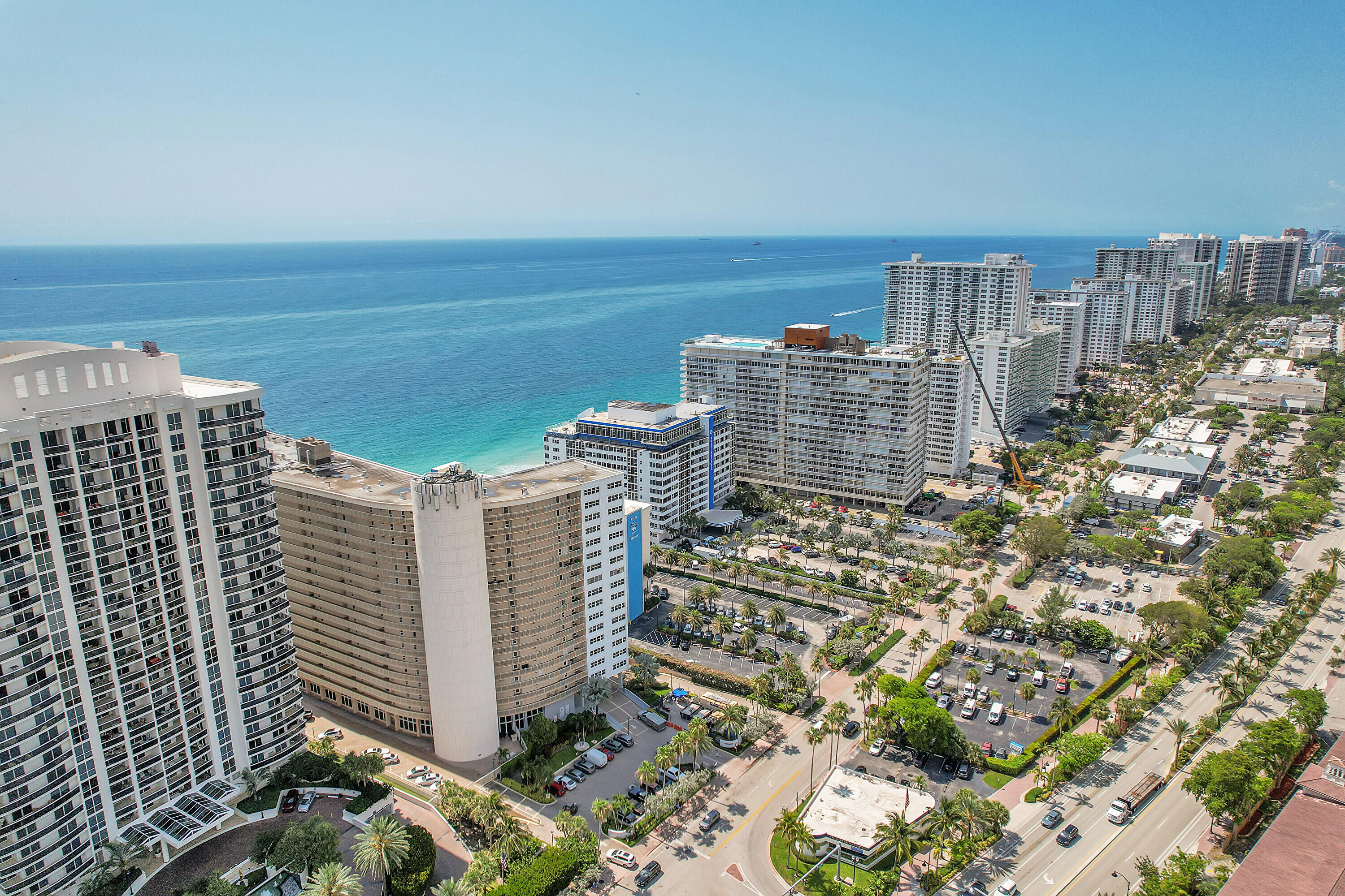 4100 Galt Ocean Drive 612