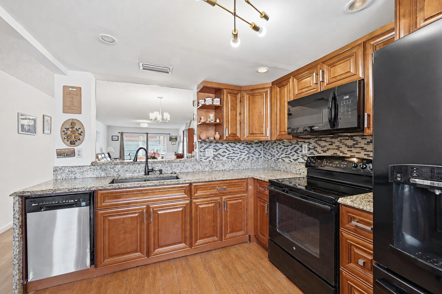 3005 Portofino Isle M2