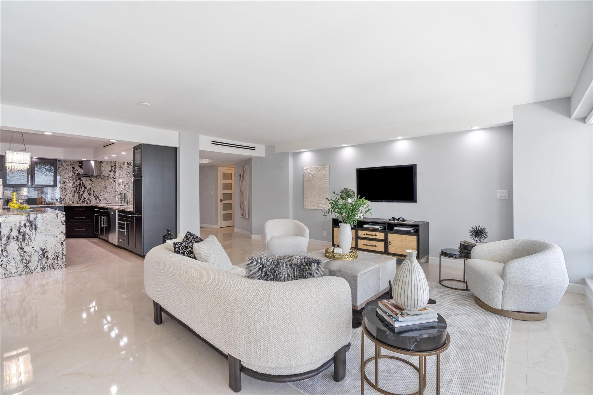 4100 Galt Ocean Drive 408
