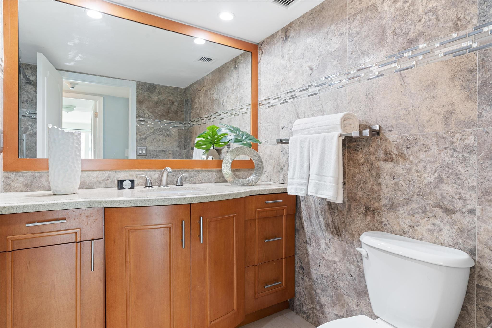 4100 Galt Ocean Drive 408