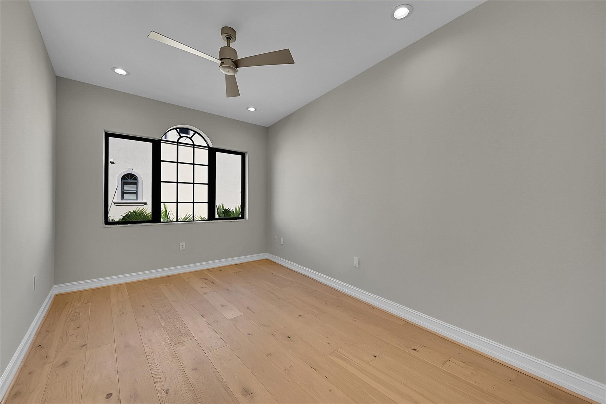 2254 SE 7th Street